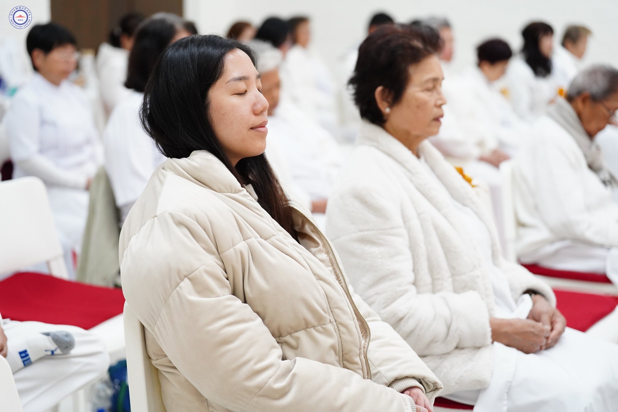 วัดพระธรรมกายแคลิฟอร์เนีย จัดพิธีบูชาข้าวพระ