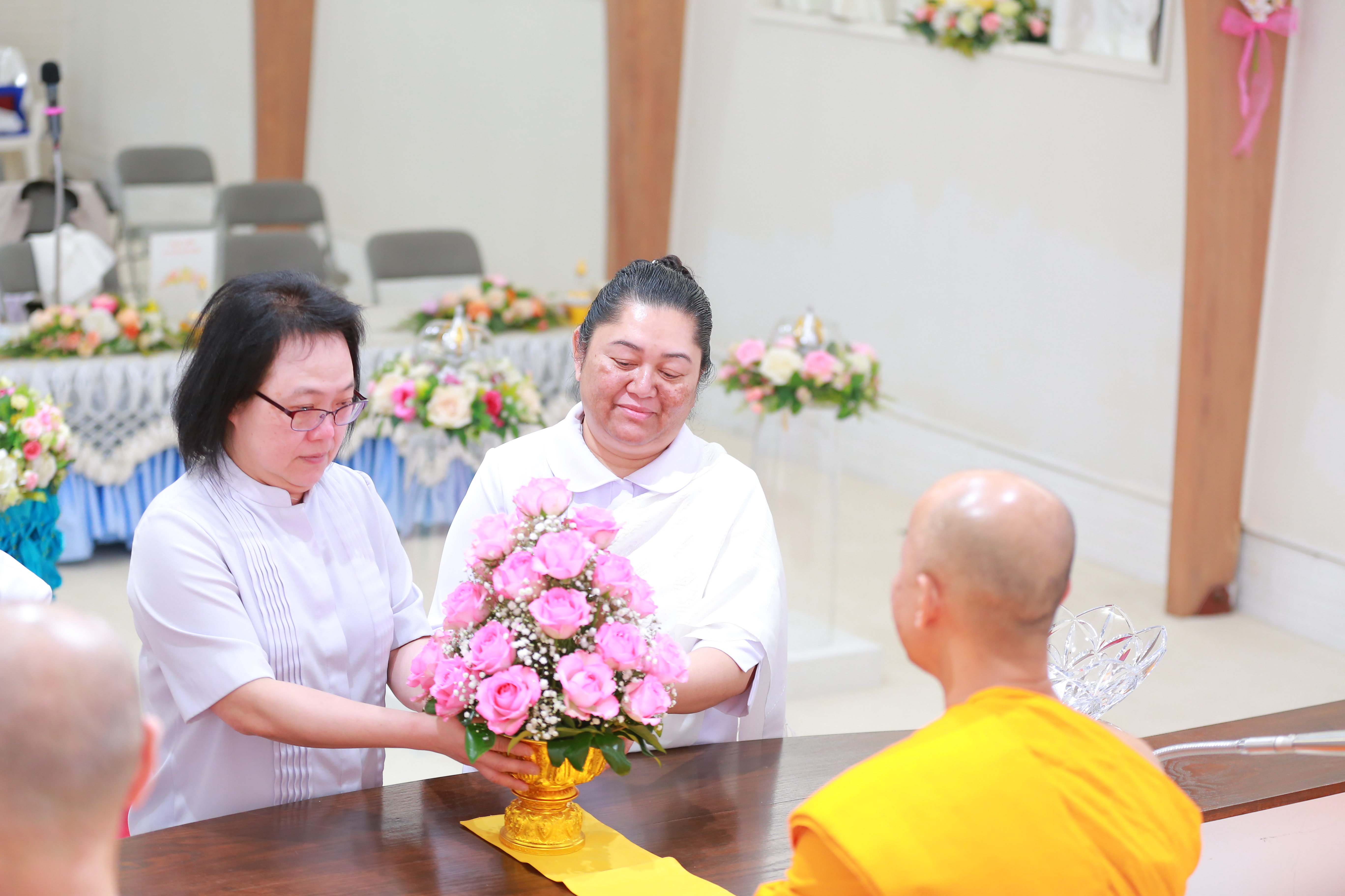 วัดพระธรรมกายซีแอตเติล จัดงานบุญบูชาข้าวพระ