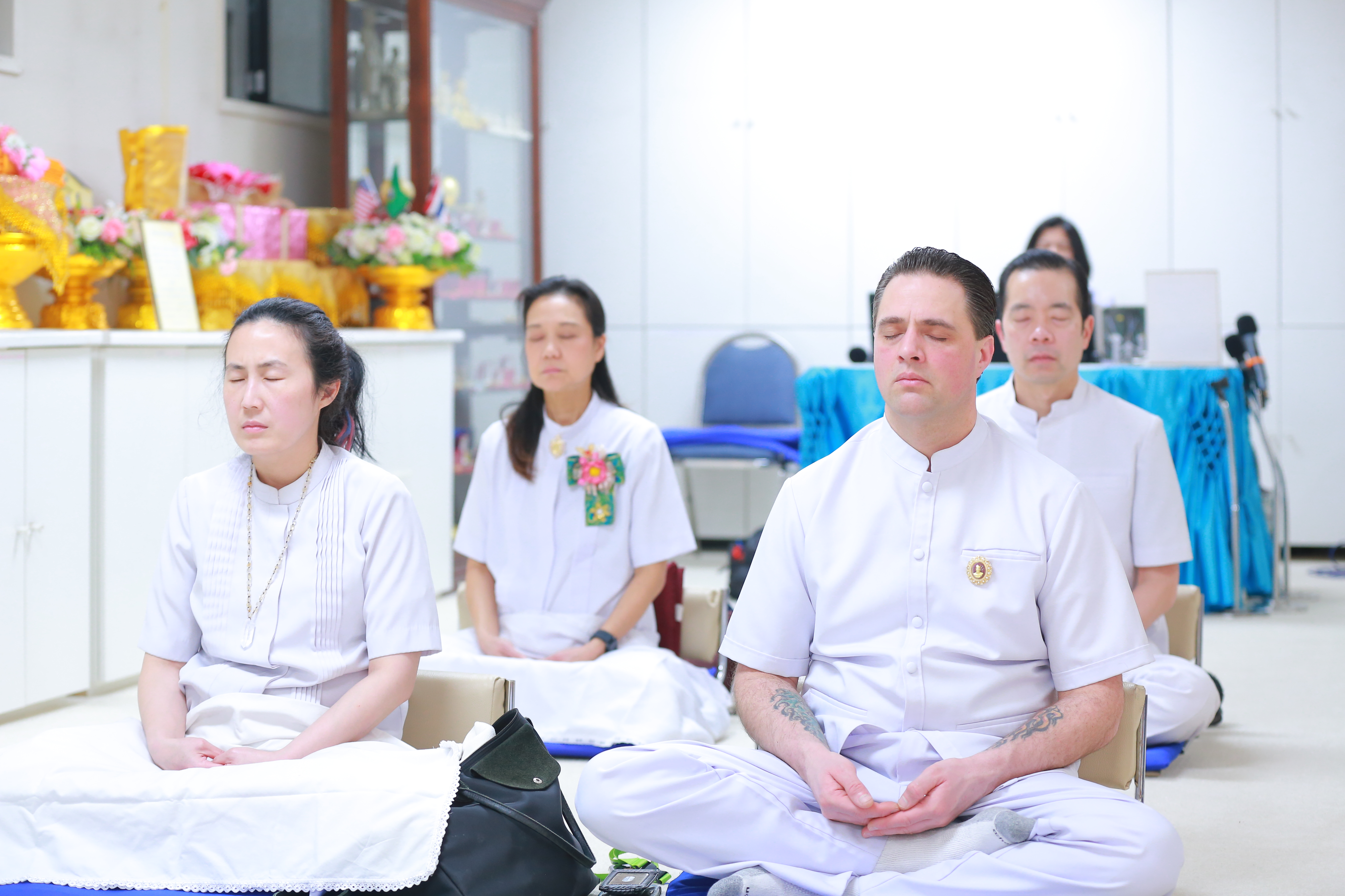 วัดพระธรรมกายซีแอตเติล จัดงานบุญบูชาข้าวพระ