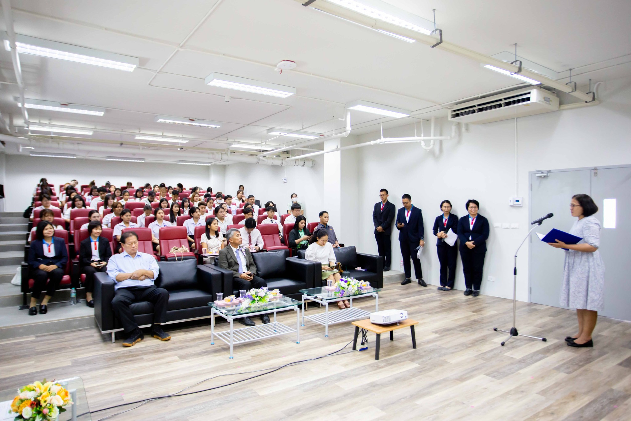 พิธีมอบรางวัลเกียรติยศ Supervisor ณ มหาวิทยาลัยราชภัฎนครปฐม.jpg