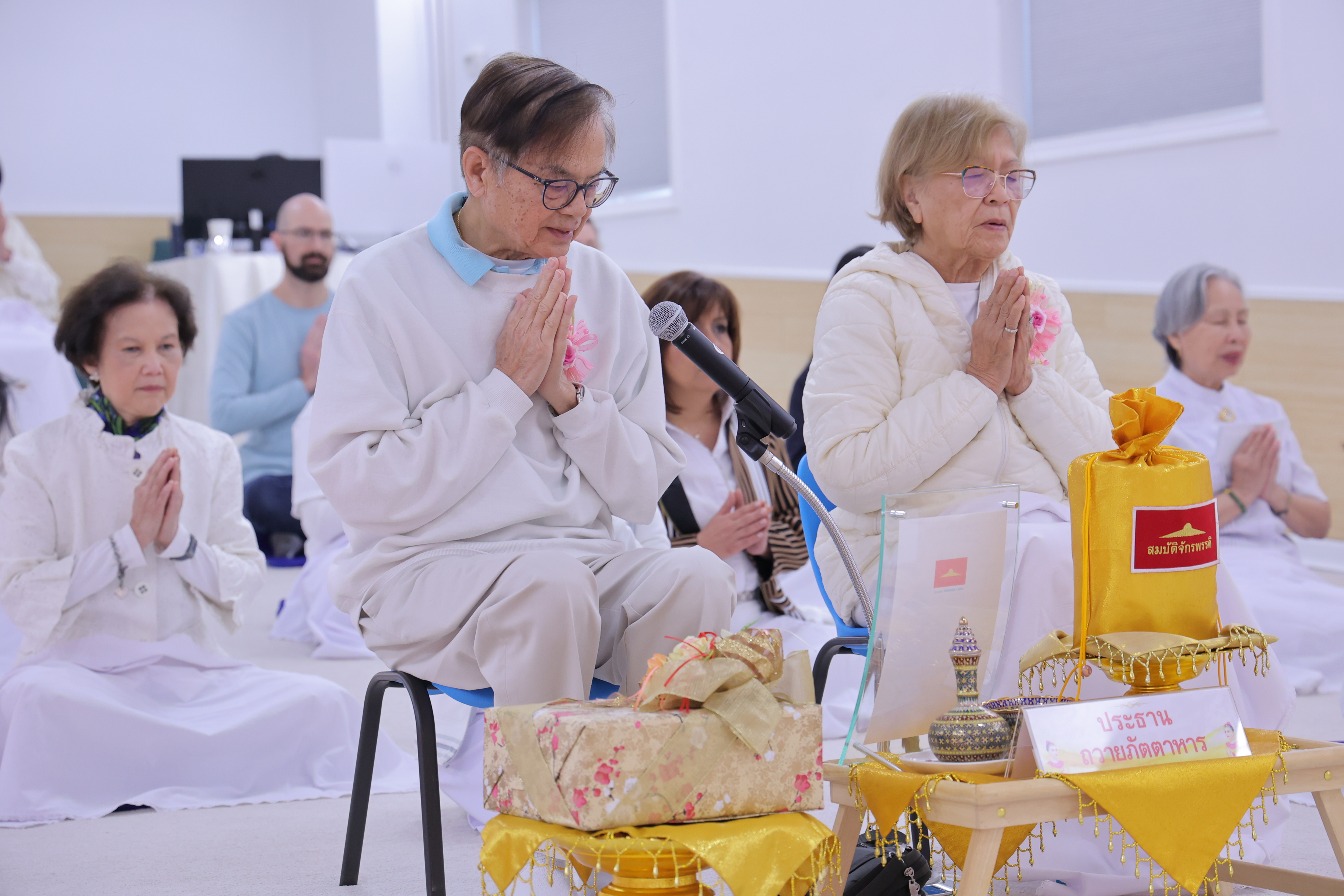 วัดพระธรรมกายจอร์เจีย จัดงานบุญวันอาทิตย์