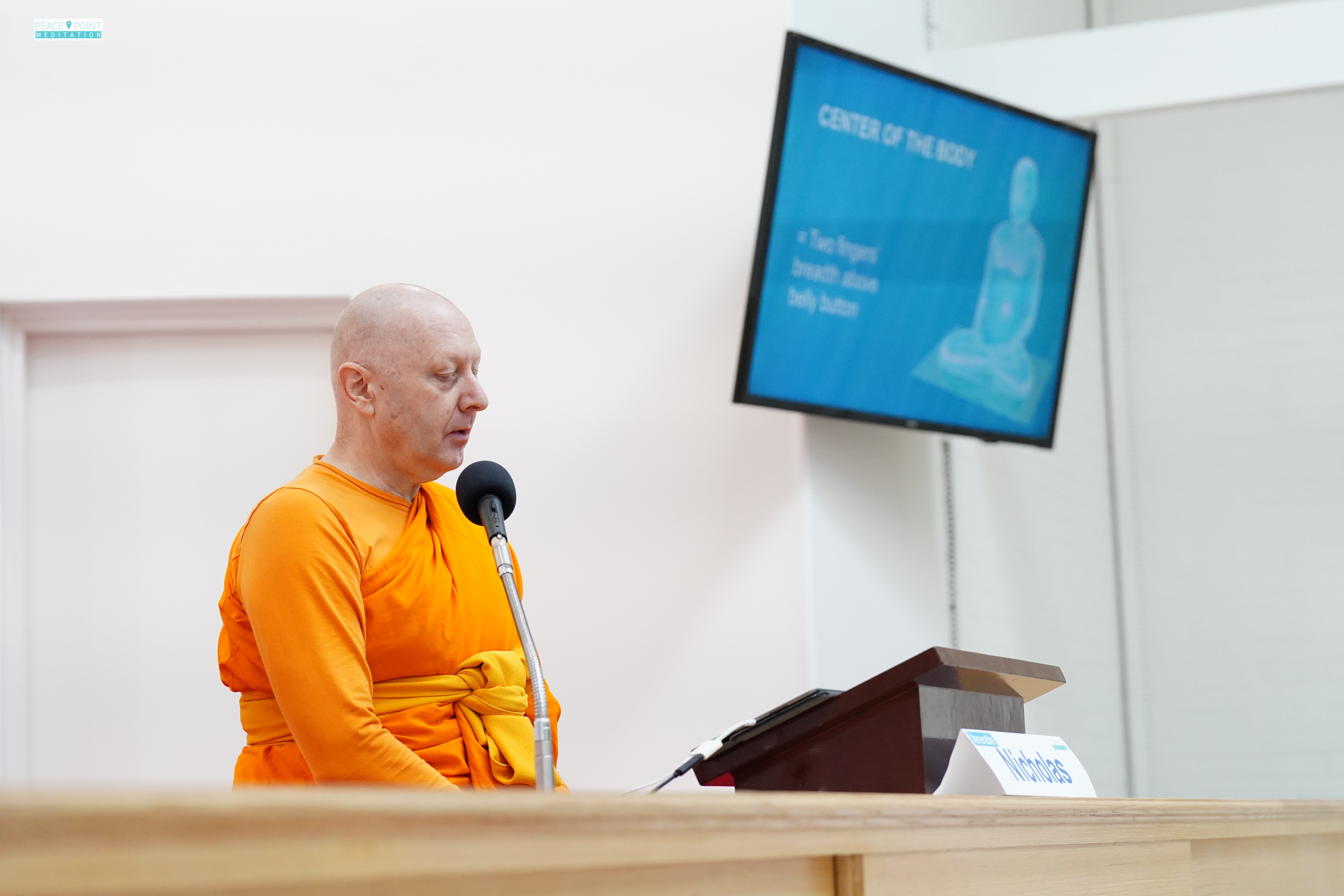 วัดพระธรรมกายแคลิฟอร์เนีย จัดกิจกรรมฝึกสมาธิให้กับชาวท้องถิ่น