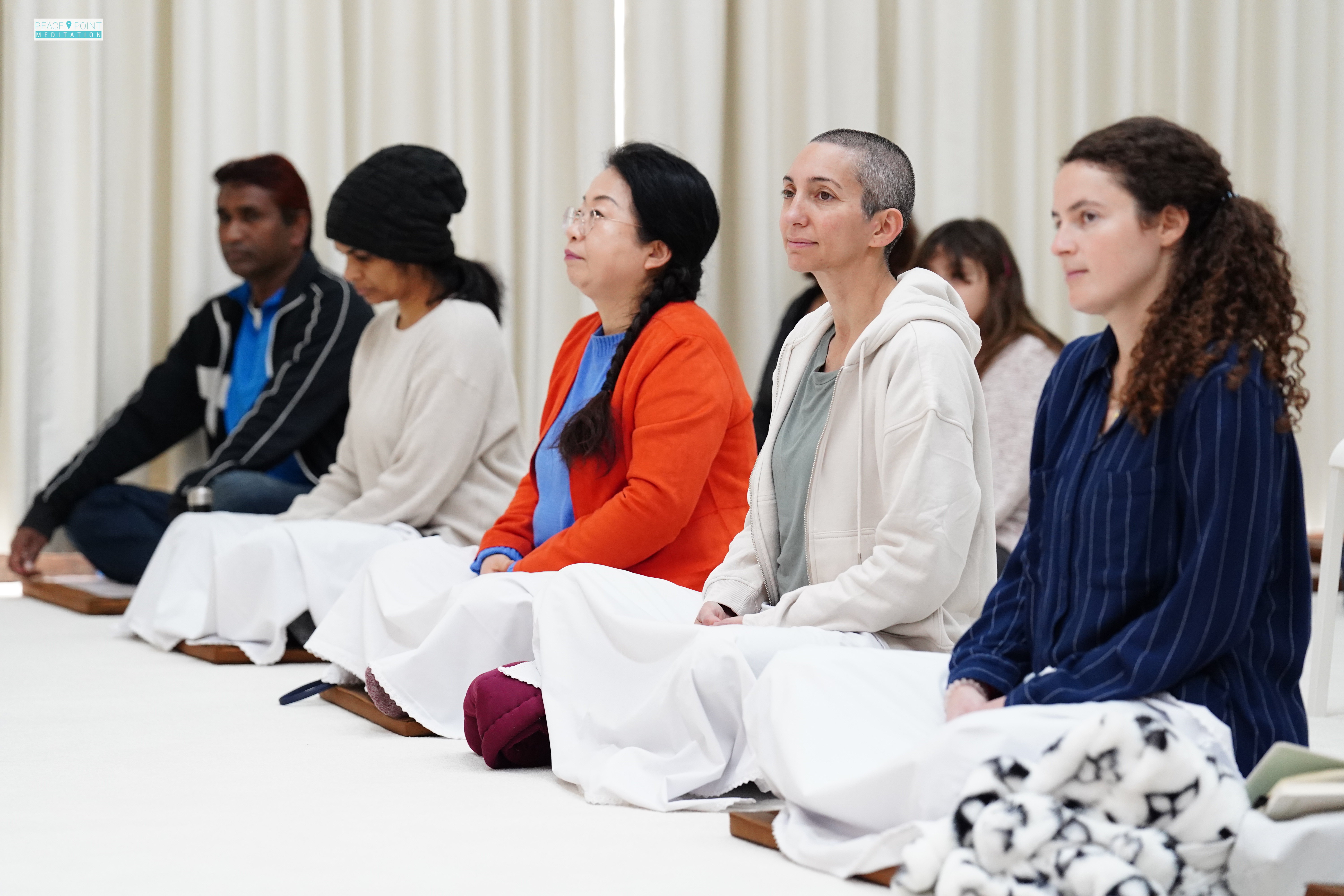 วัดพระธรรมกายแคลิฟอร์เนีย จัดกิจกรรมฝึกสมาธิให้กับชาวท้องถิ่น