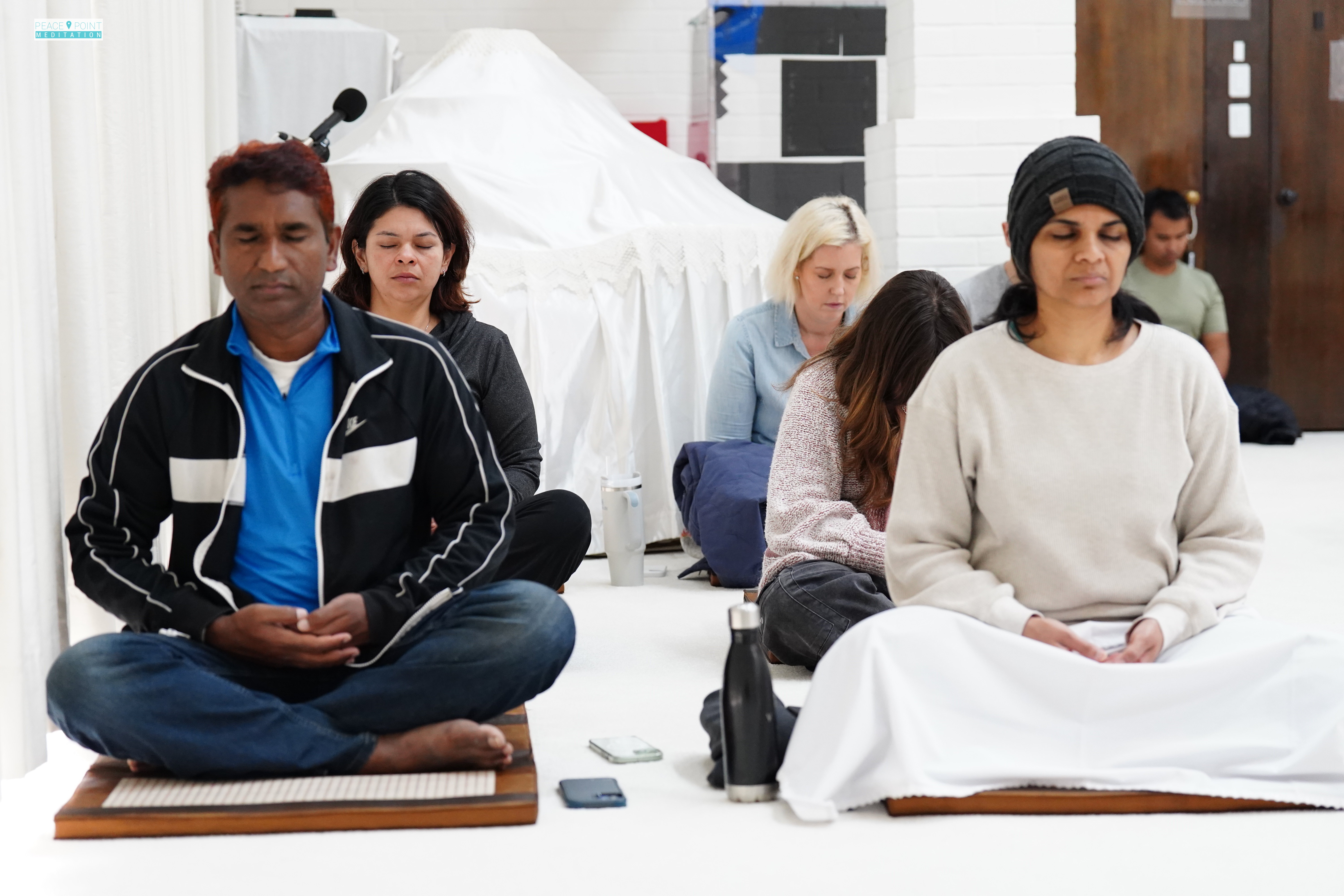 วัดพระธรรมกายแคลิฟอร์เนีย จัดกิจกรรมฝึกสมาธิให้กับชาวท้องถิ่น