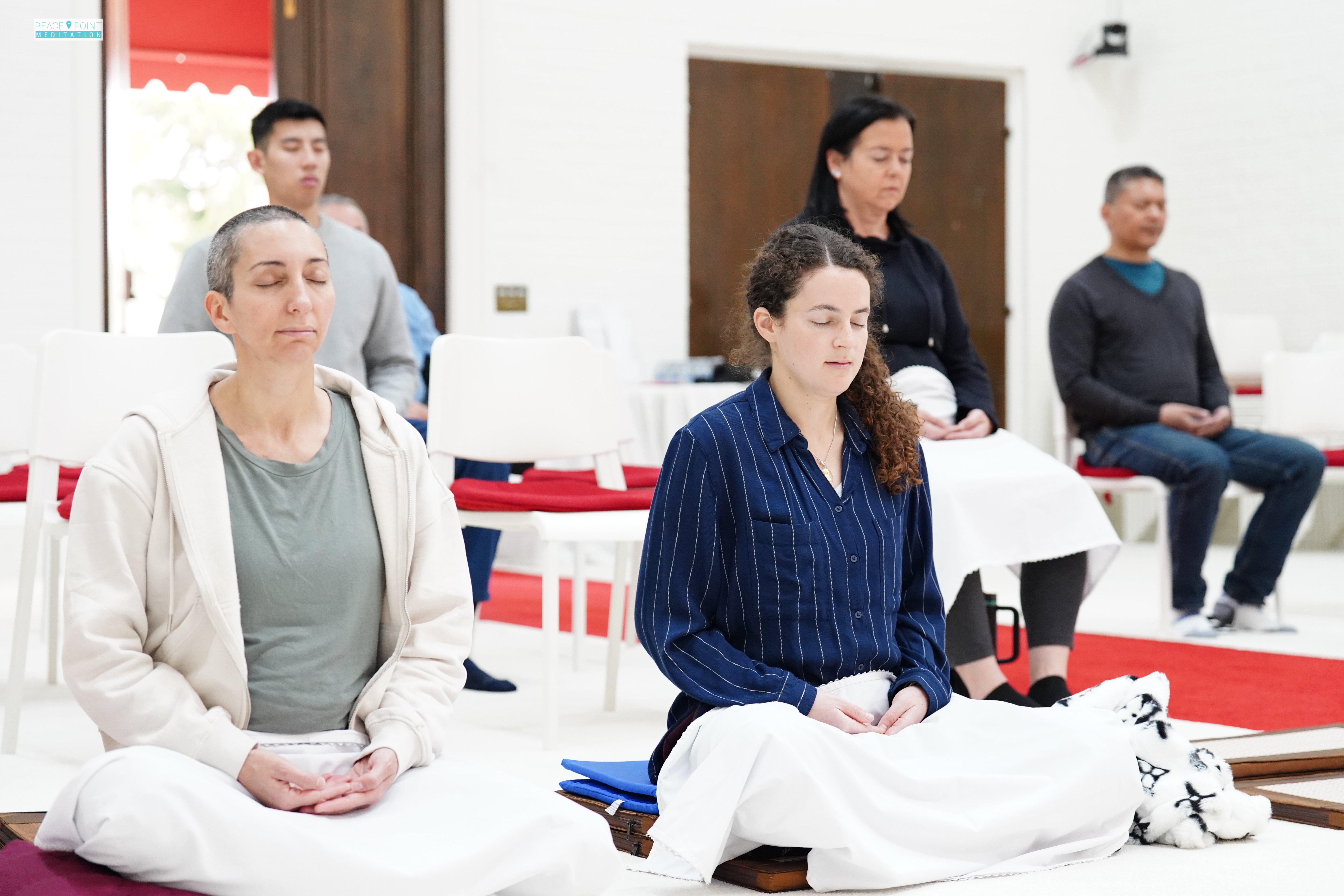 วัดพระธรรมกายแคลิฟอร์เนีย จัดกิจกรรมฝึกสมาธิให้กับชาวท้องถิ่น