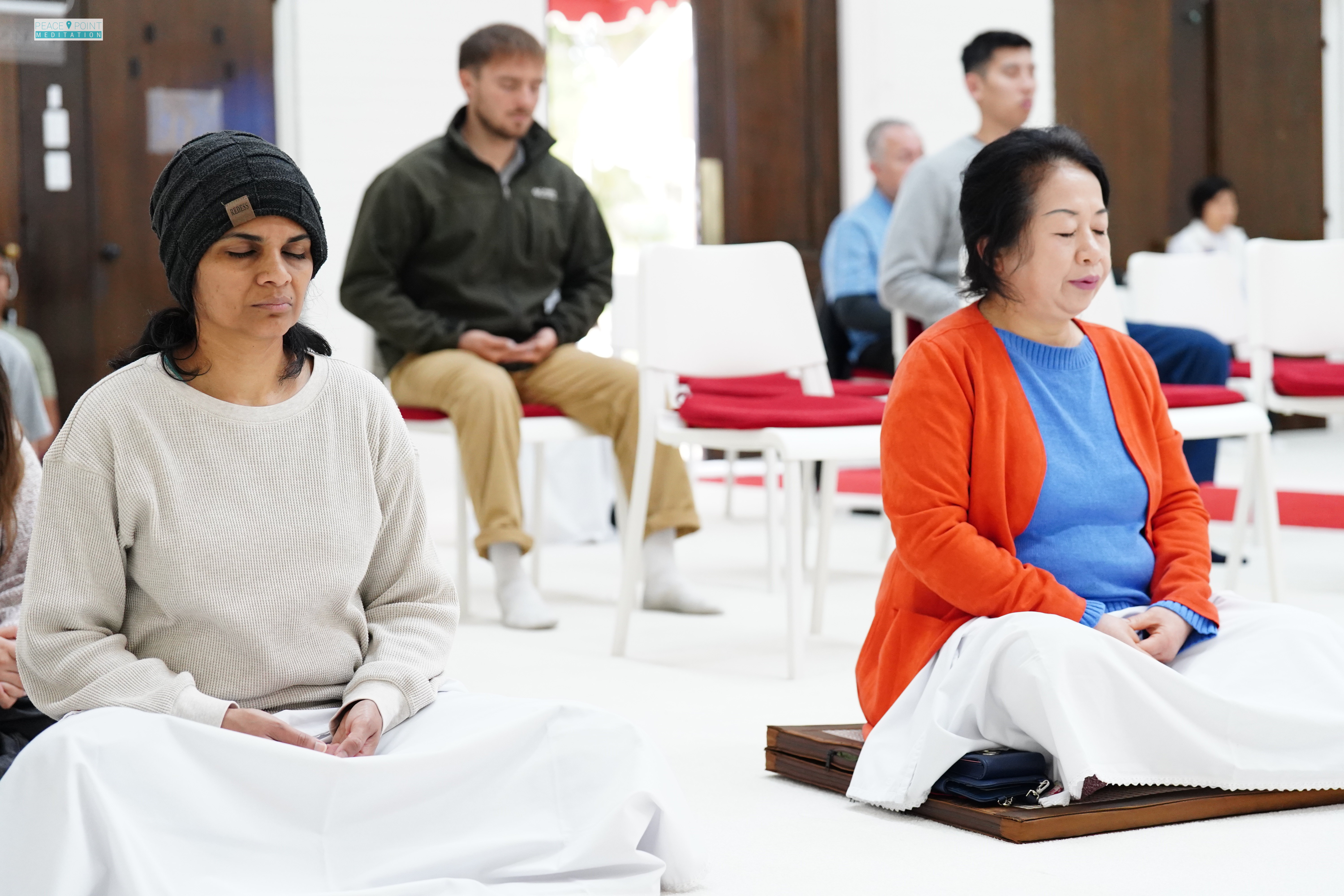 วัดพระธรรมกายแคลิฟอร์เนีย จัดกิจกรรมฝึกสมาธิให้กับชาวท้องถิ่น