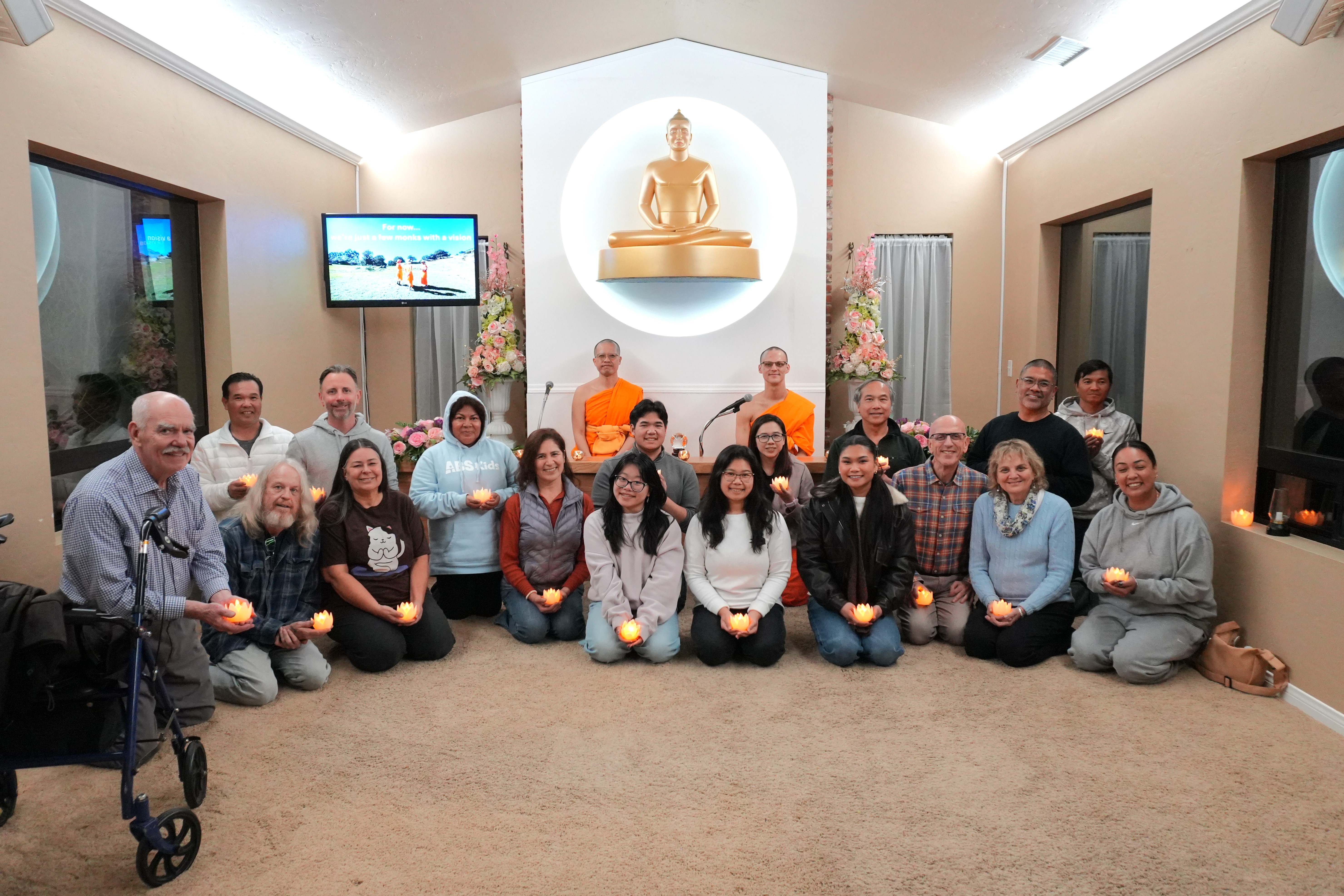 วัดภาวนาซานดิเอโก จัดปฏิบัติธรรมพิเศษแก่ชาวท้องถิ่น