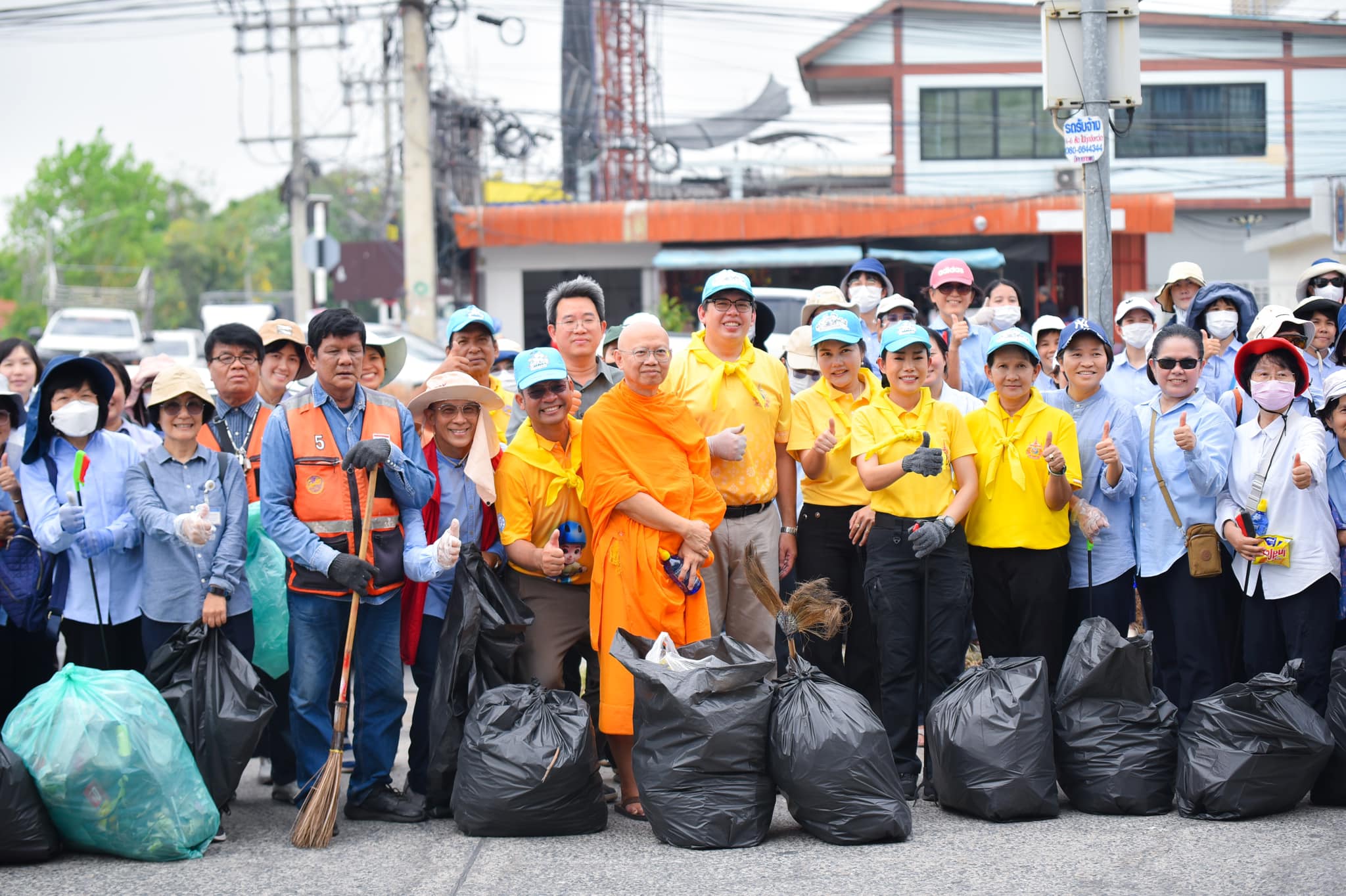 “คลองหลวง เมืองสะอาด”กิจกรรมจิตอาสาพัฒนาพื้นที่สาธารณะในพื้นที่ตำบลคลองสาม