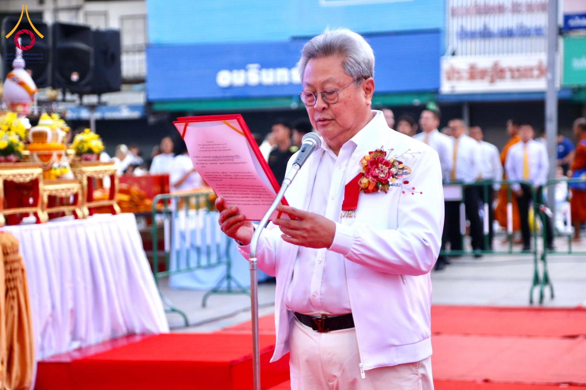 พิธีทำบุญตักบาตรพระ 10,000 รูป ฉลอง 557 ปีเมืองนครราชสีมา