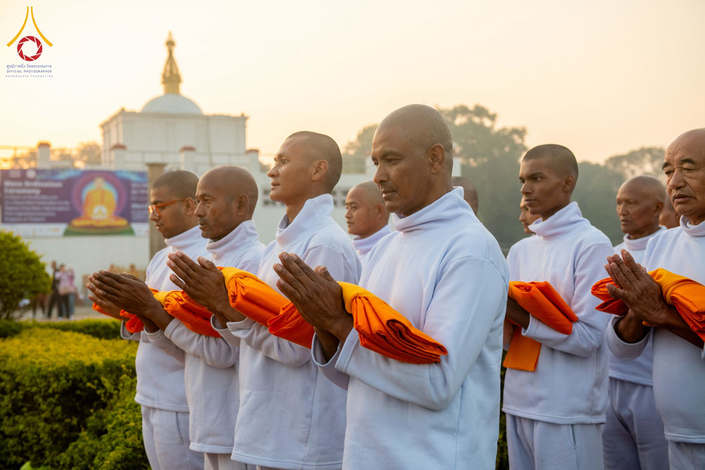 Mass Ordination of 500 Nepali Novices