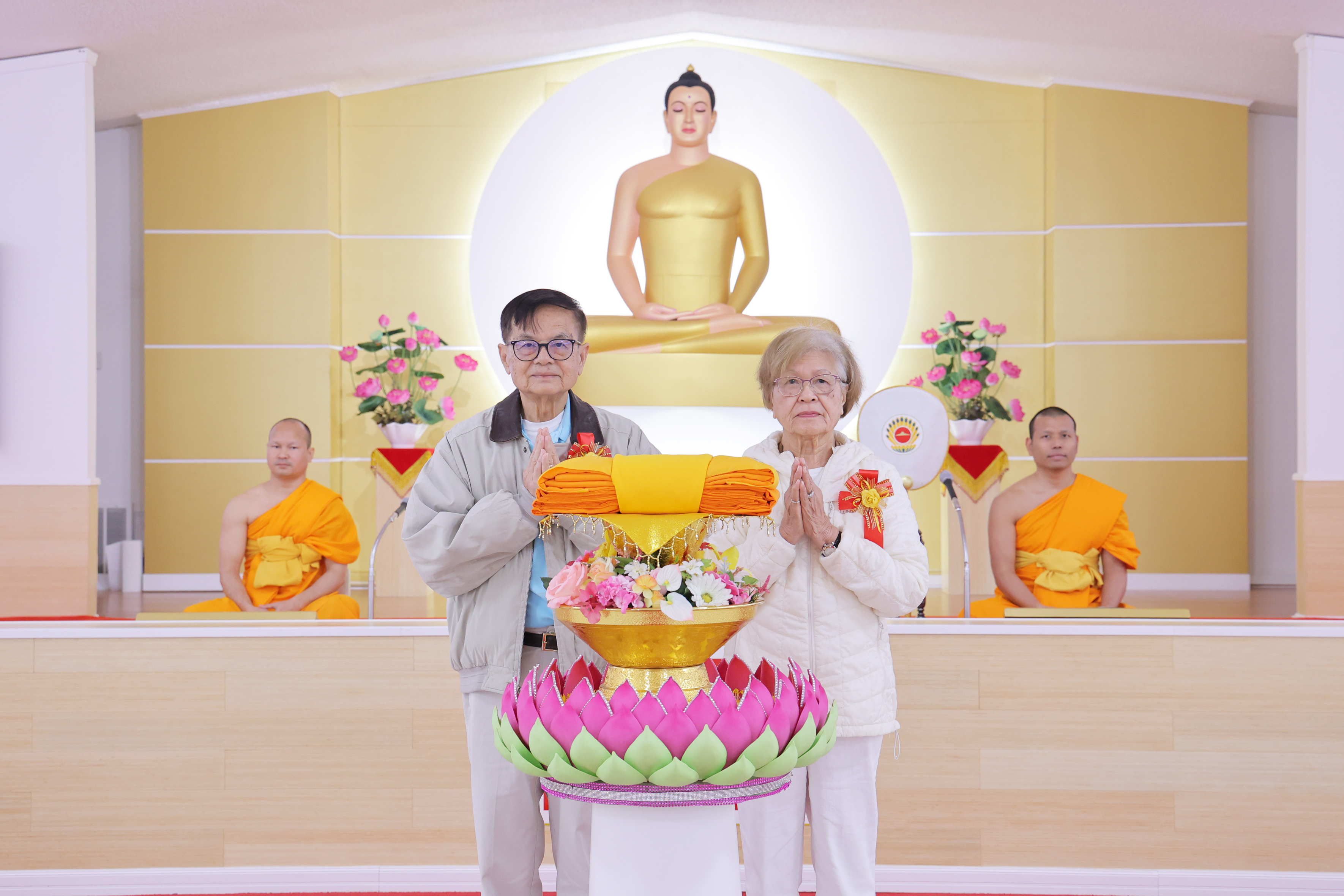 วัดพระธรรมกายจอร์เจีย จัดงานบุญวันอาทิตย์