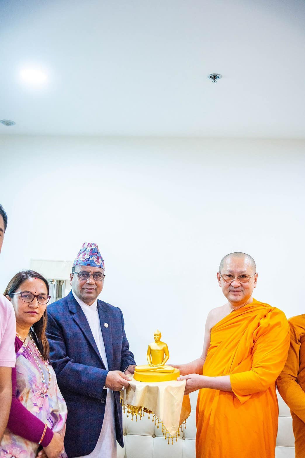 รัฐมนตรีว่าการกระทรวงวัฒนธรรม การท่องเที่ยว ประเทศเนปาล เยี่ยมชมวัดพระธรรมกาย พร้อมหารือเกี่ยวกับการส่งเสริมกิจการพุทธศาสนา และการท่องเที่ยวในเนปาล