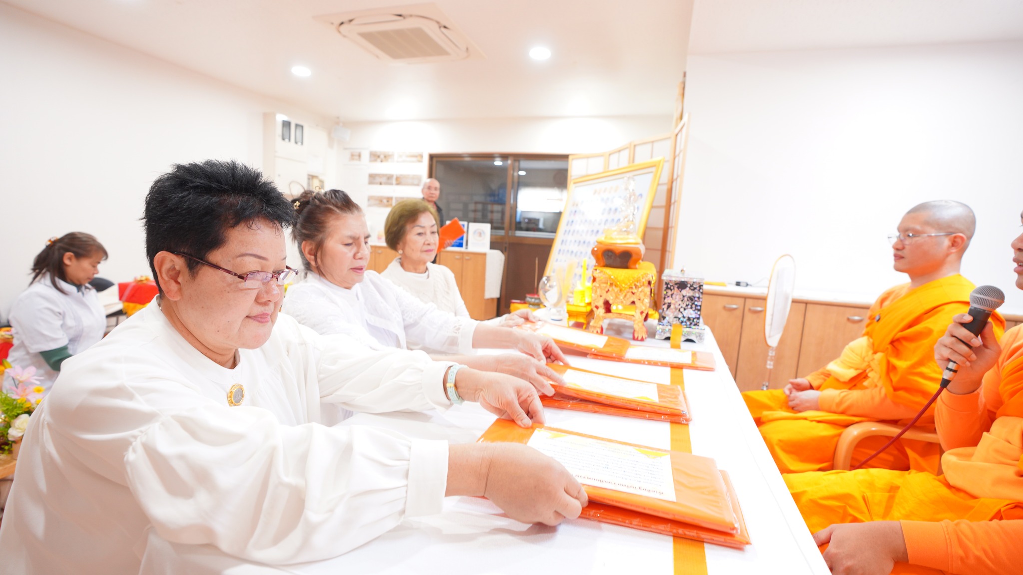 วัดพระธรรมกายโอซาก้า จัดพิธีบุพเปตพลี