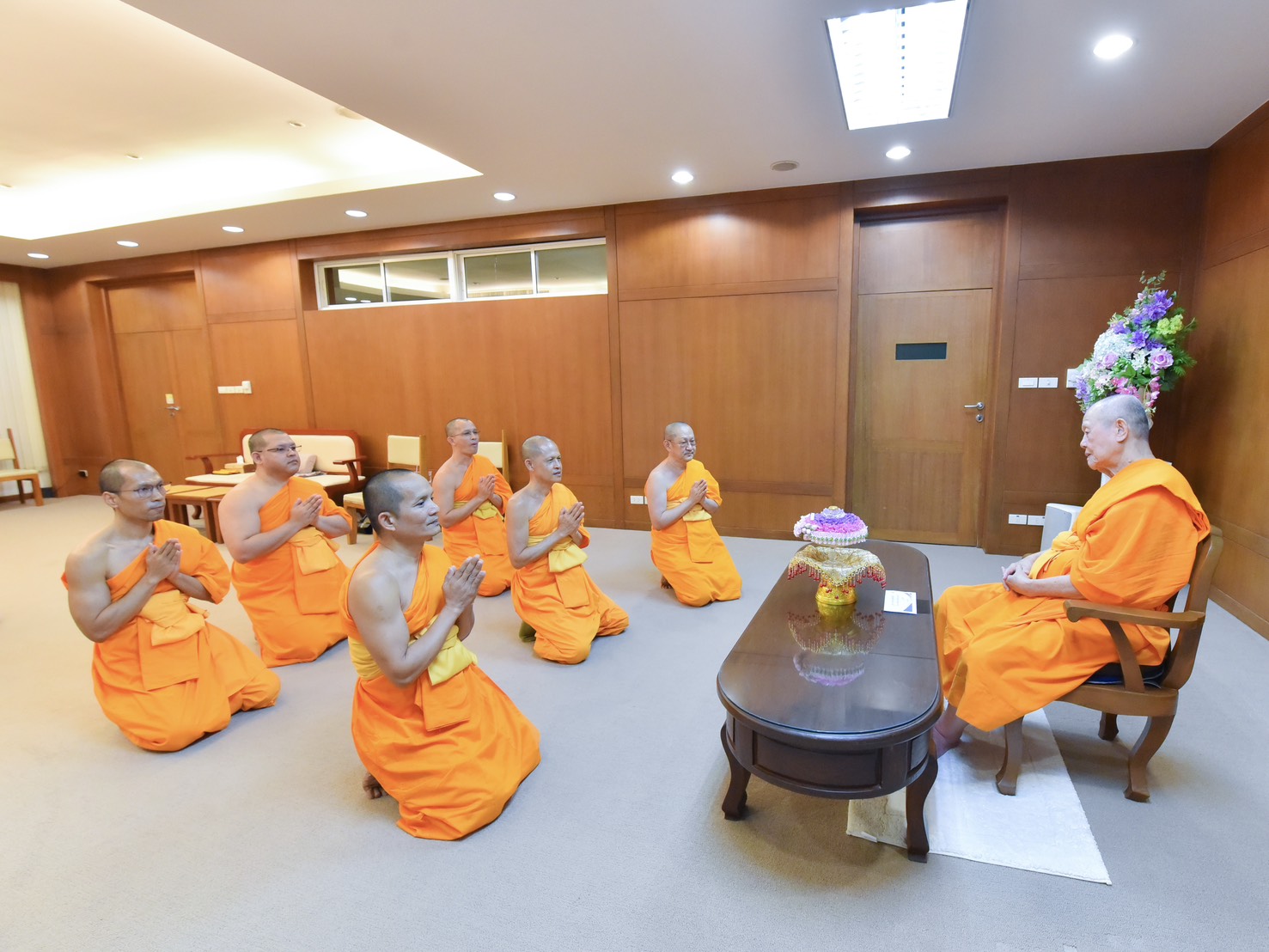 พิธีมอบพระบรมสารีริกธาตุบรรจุภายในพระเกตุสมโภชองค์พระประธาน 3 ประเทศ