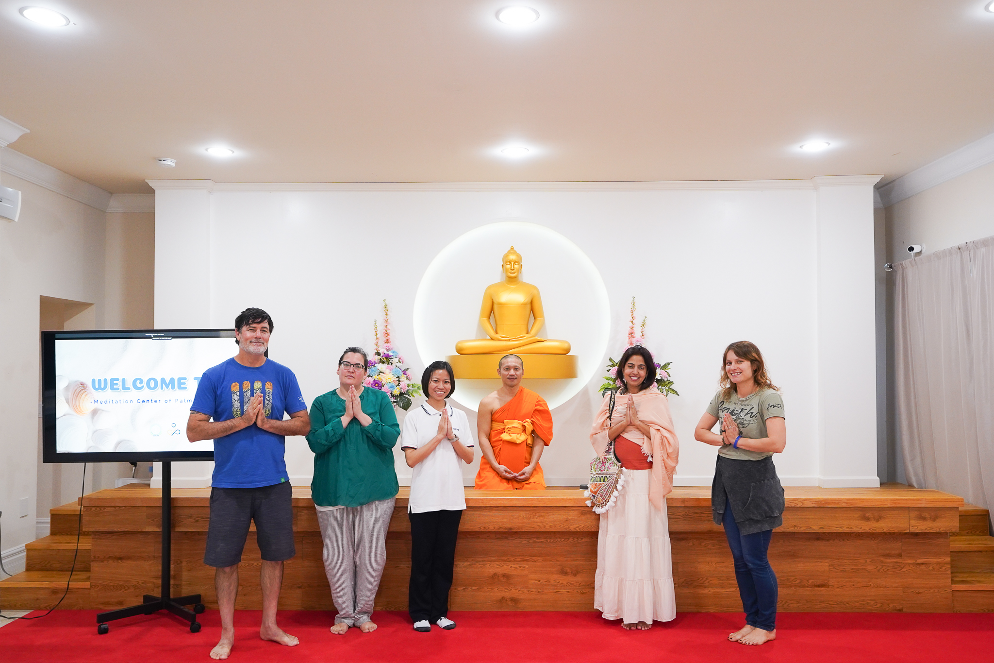 วัดพระธรรมกายปาล์มบีช จัดปฏิบัติธรรมชาวท้องถิ่น