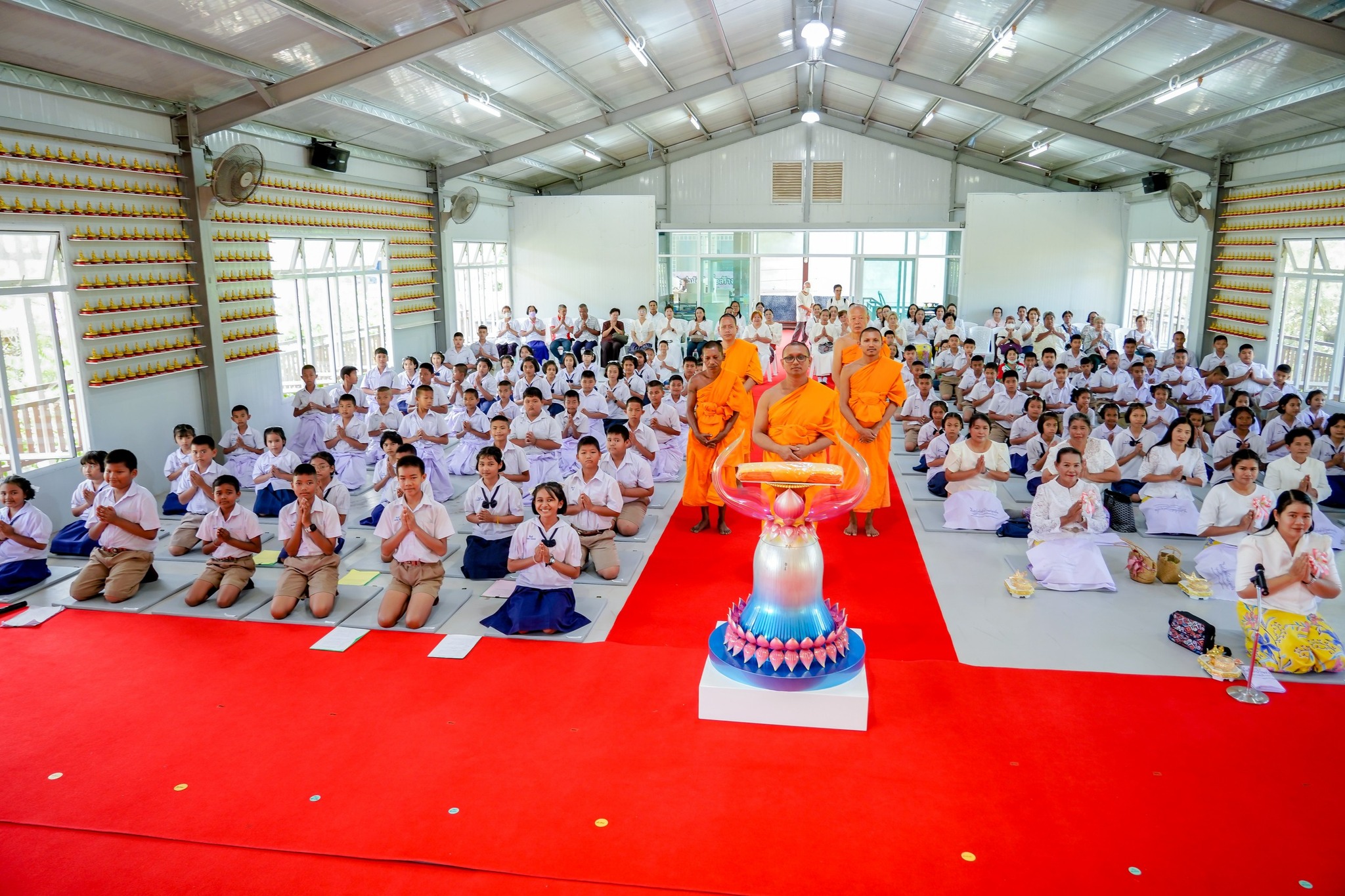 ที่พักสงฆ์บ้านร่มเย็น จัดพิธีทอดผ้าป่า โครงการบรรพชาสามเณรภาคฤดูร้อน