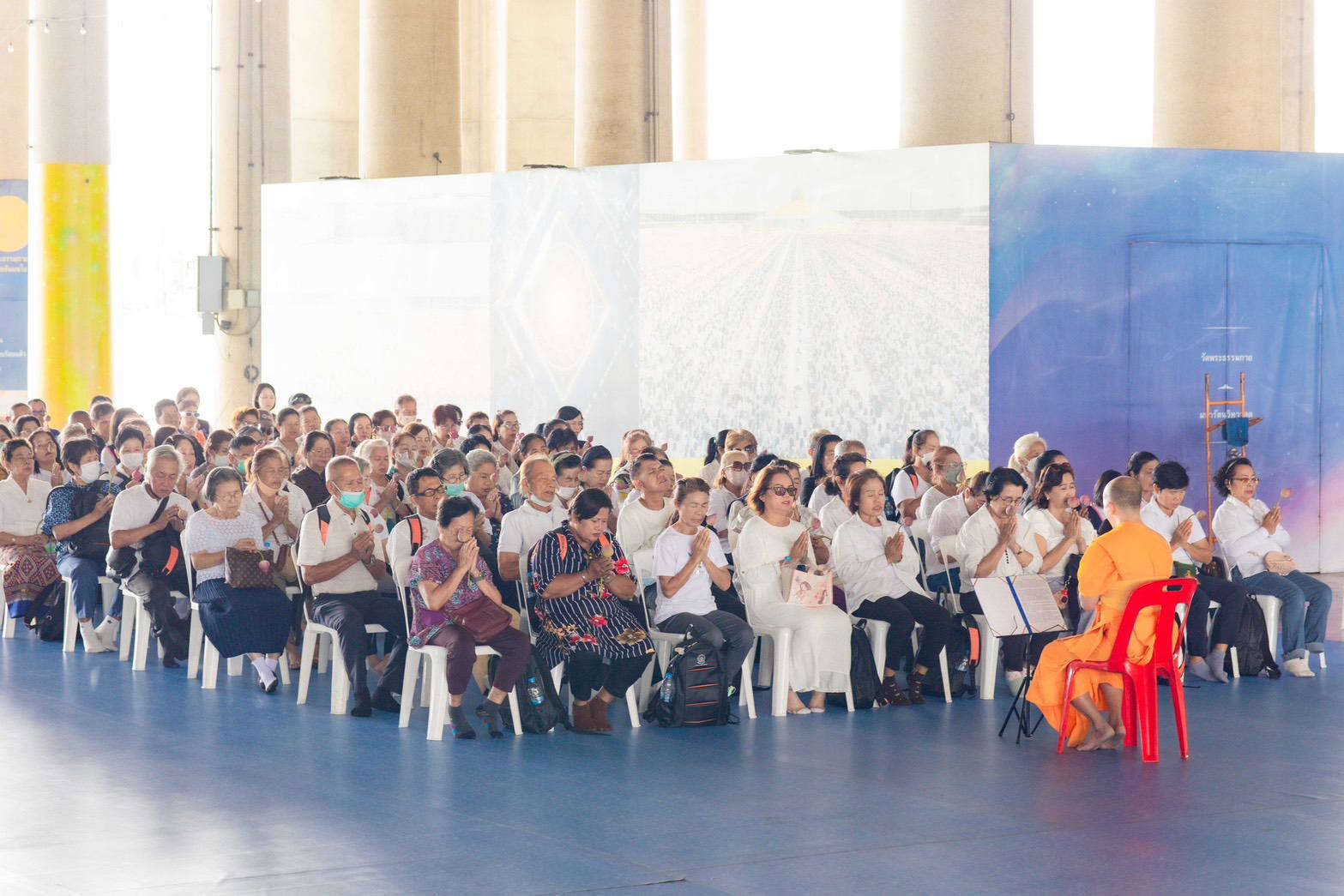 นายอำเภอคลองหลวง เยี่ยมเยียนพบปะชาวคลองสาม โครงการโรงเรียนผู้สูงอายุ ประจำปี 2568