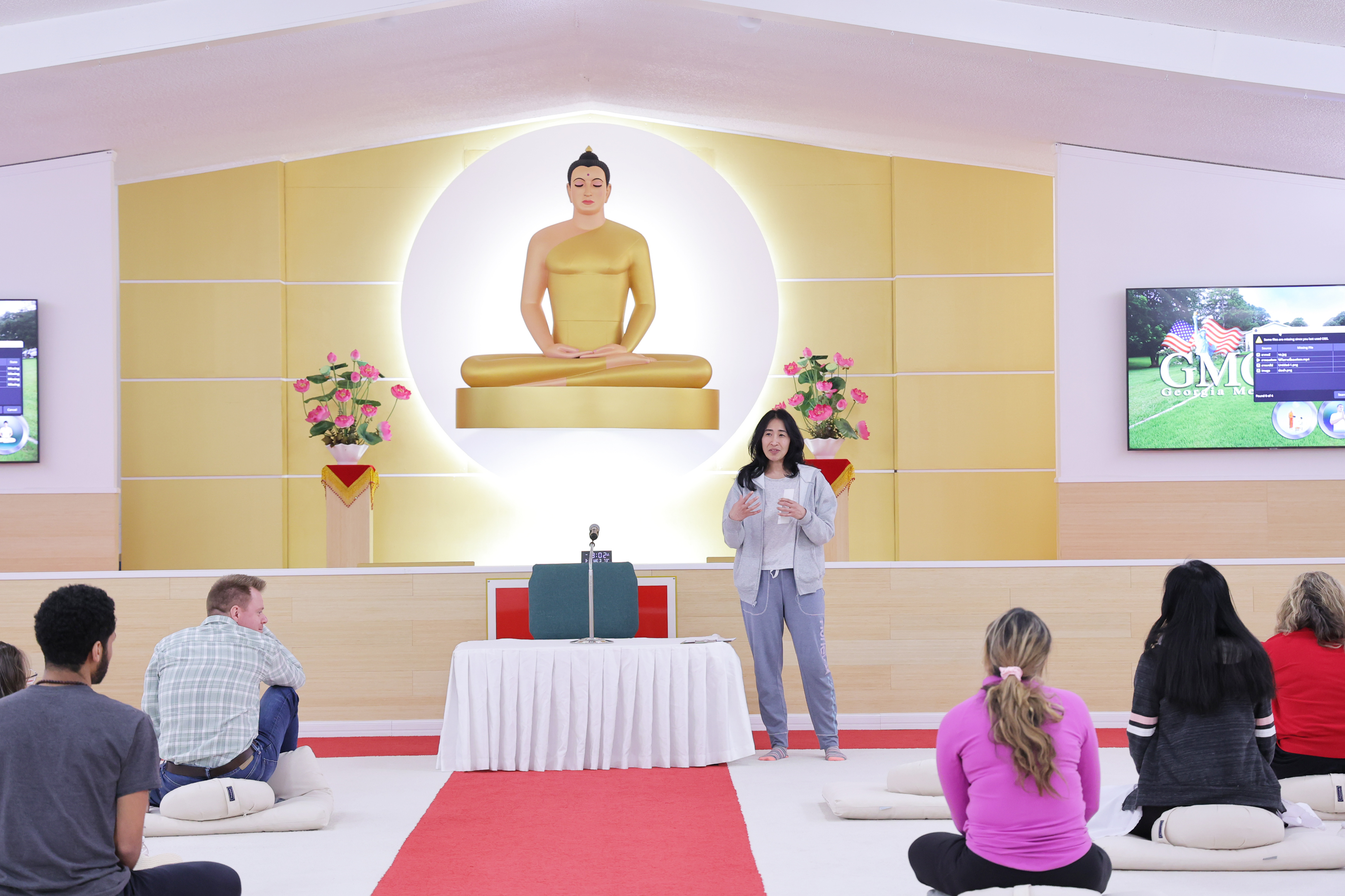 วัดพระธรรมกายจอร์เจีย จัดกิจกรรมนั่งสมาธิสำหรับชาวท้องถิ่น