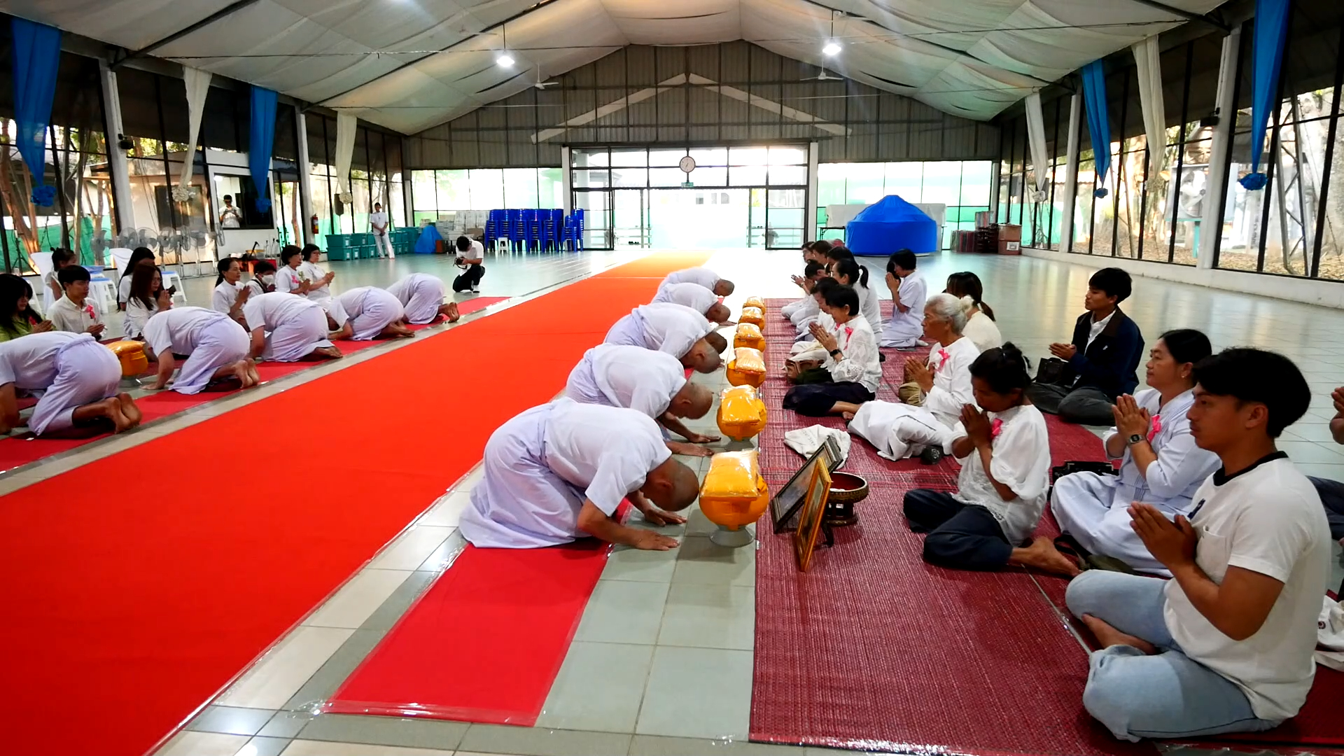 ธุดงคสถานล้านนา จัดโครงการ อุปสมบทบูชาธรรมมหาปูชนียาจารย์ และพระภาวนาธรรมวิเทศ