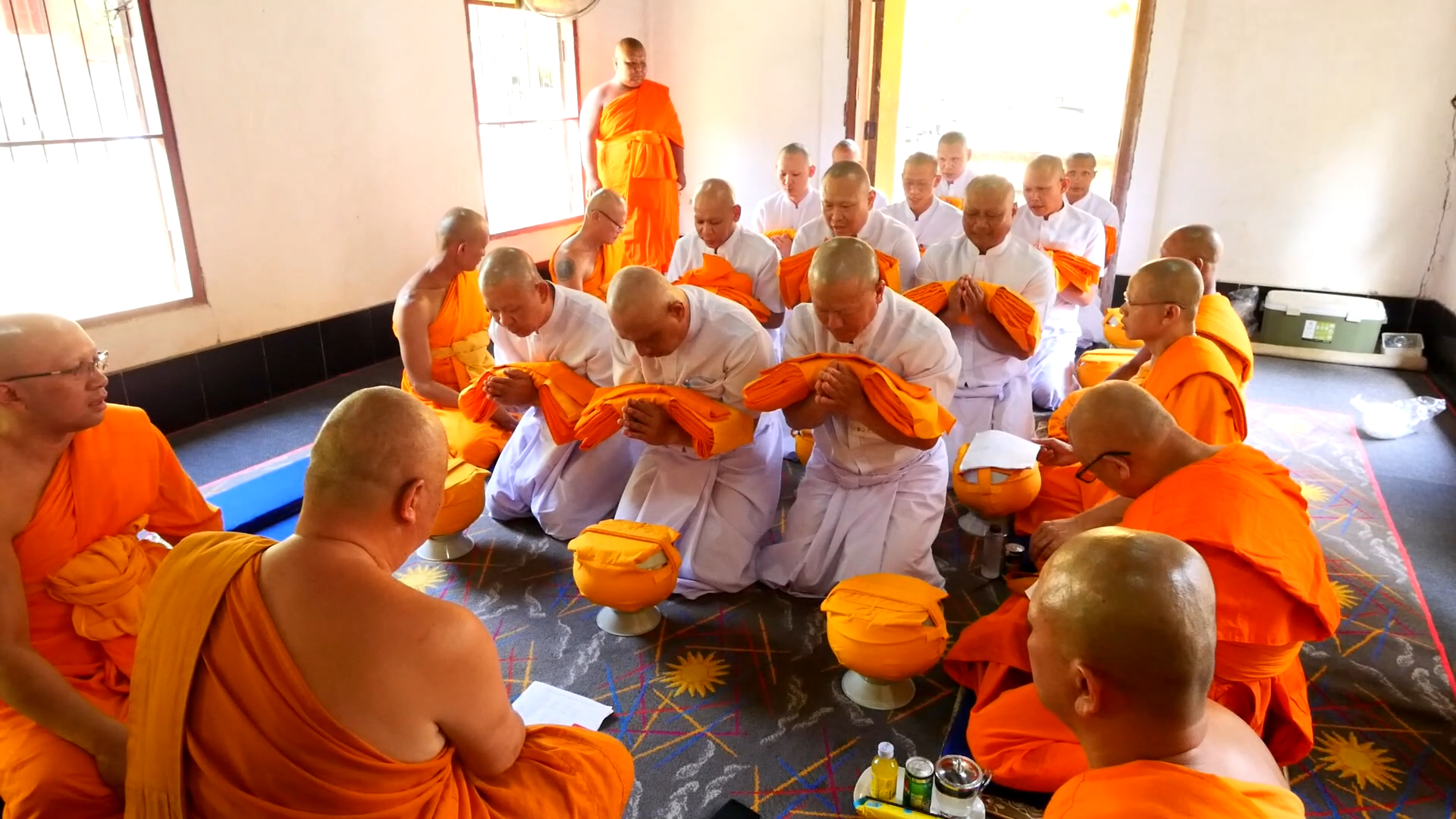 ธุดงคสถานล้านนา จัดโครงการ อุปสมบทบูชาธรรมมหาปูชนียาจารย์ และพระภาวนาธรรมวิเทศ