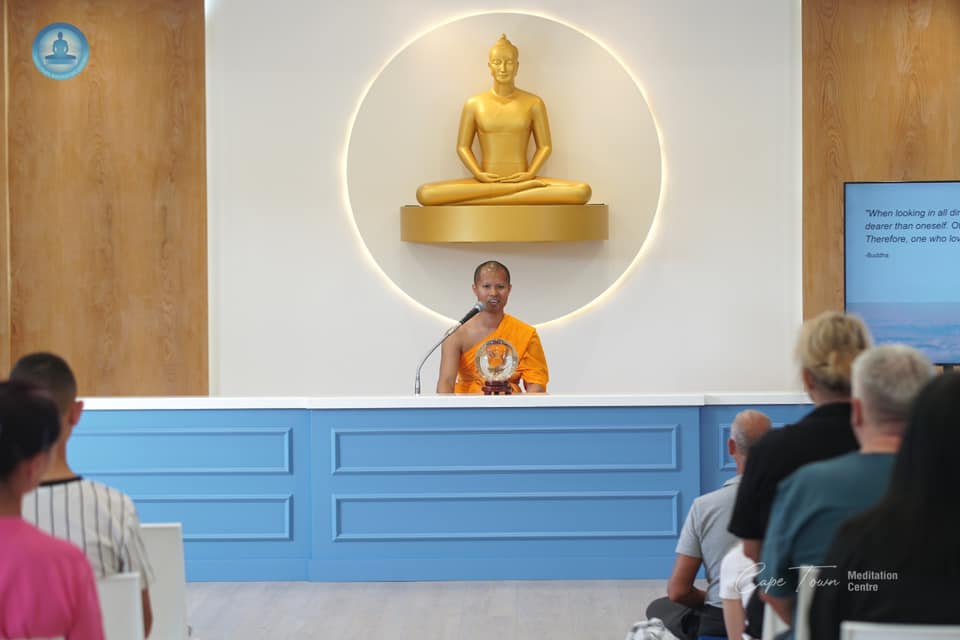 วัดพุทธเคปทาวน์ จัดคลาสสมาธิแก่ชาวท้องถิ่น