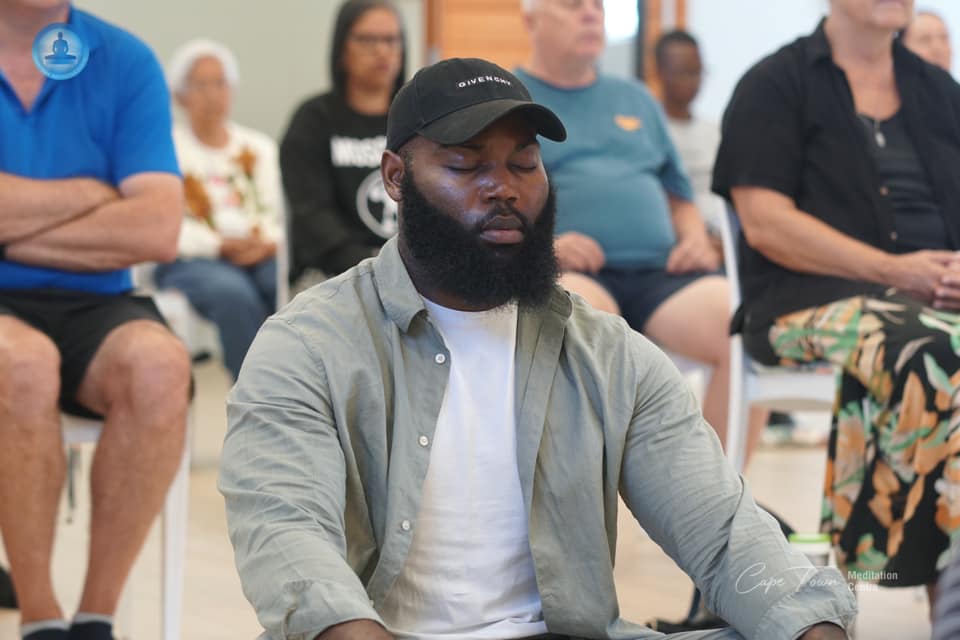 วัดพุทธเคปทาวน์ จัดคลาสสมาธิแก่ชาวท้องถิ่น