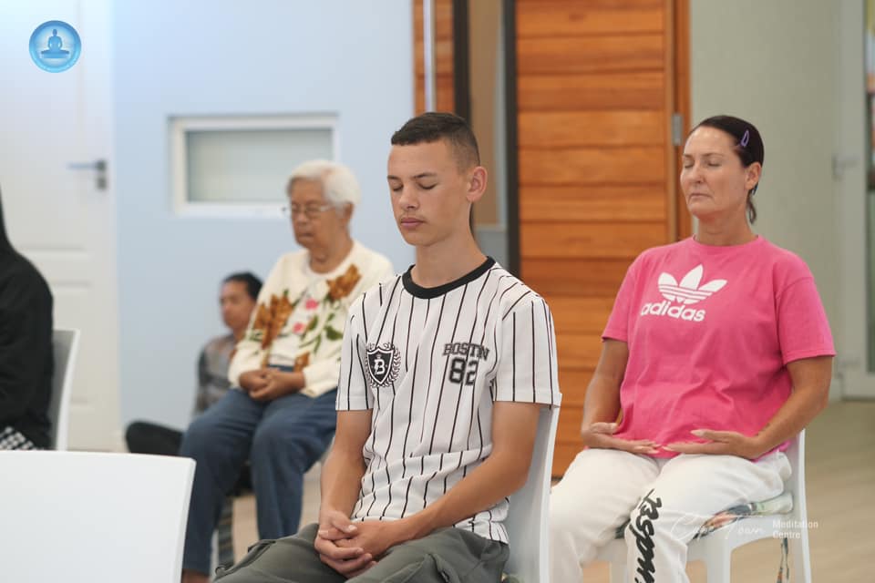 วัดพุทธเคปทาวน์ จัดคลาสสมาธิแก่ชาวท้องถิ่น