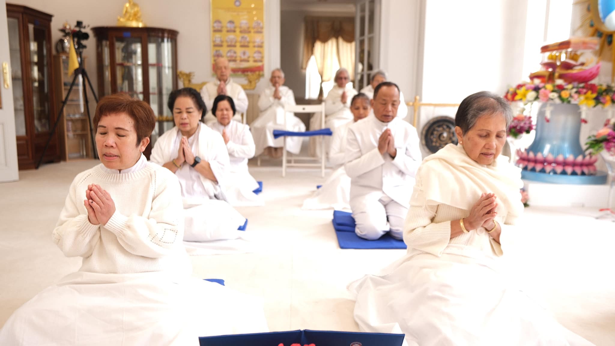 วัดพระธรรมกายบอร์คโด จัดปฏิบัติธรรมวันอาทิตย์