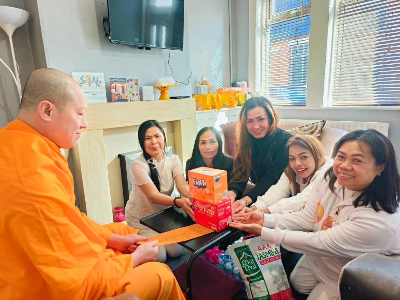 วัดพระธรรมกายแมนเชสเตอร์ จัดปฏิบัติธรรม ณ เมืองนอร์ธแทมตัน