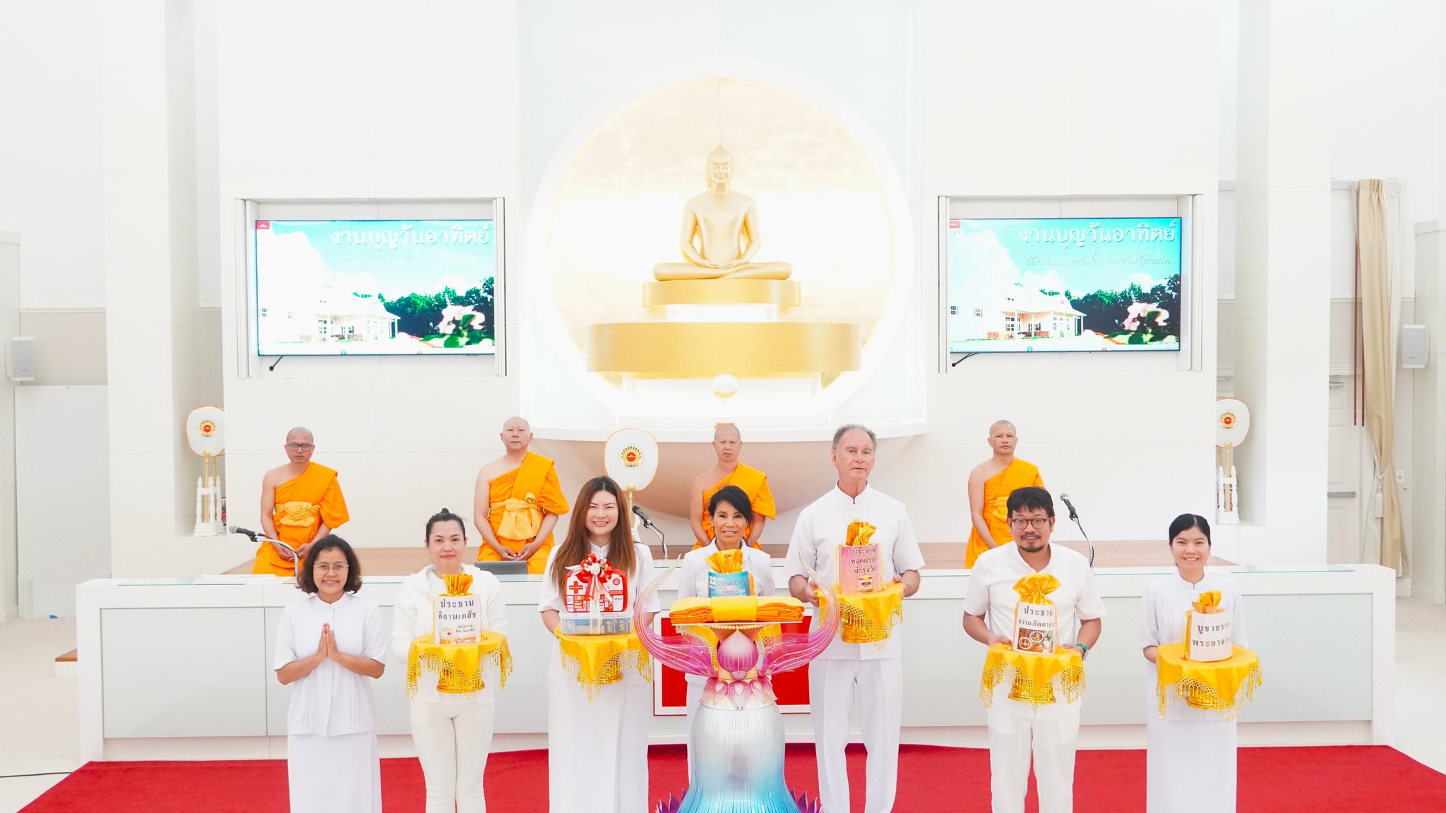 วัดพระธรรมกายฟลอริดา จัดงานบุญวันอาทิตย์