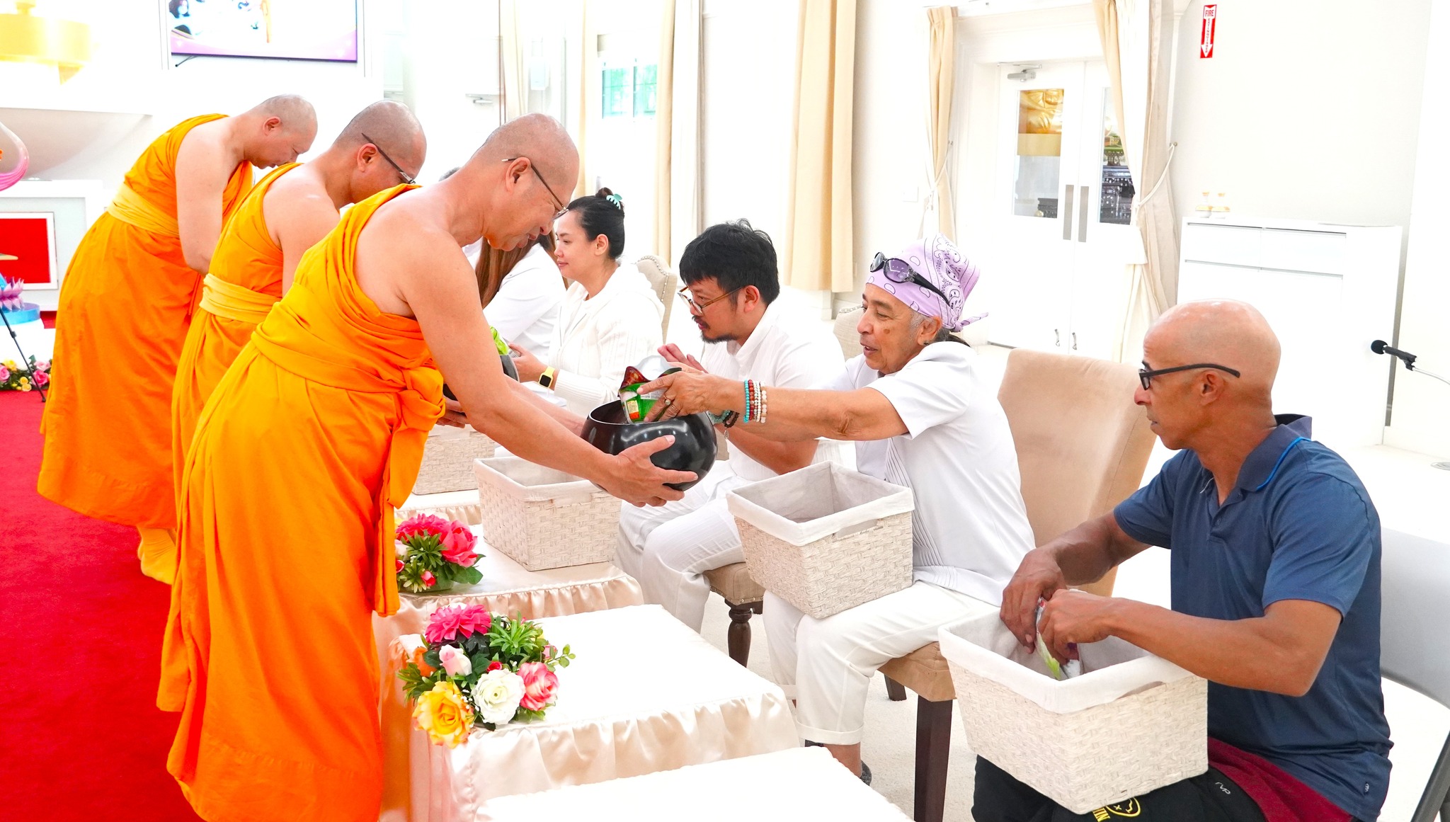 วัดพระธรรมกายฟลอริดา จัดงานบุญวันอาทิตย์