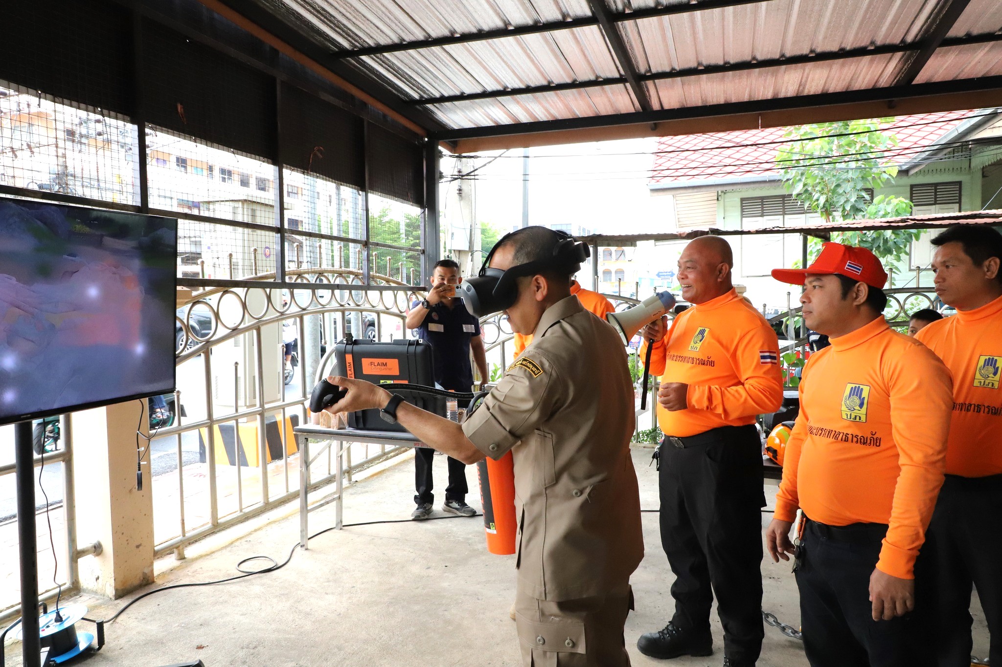 วัดพระธรรมกาย และคณะศิษย์ฯ สนับสนุนการจัดกิจกรรม วัน อปพร.