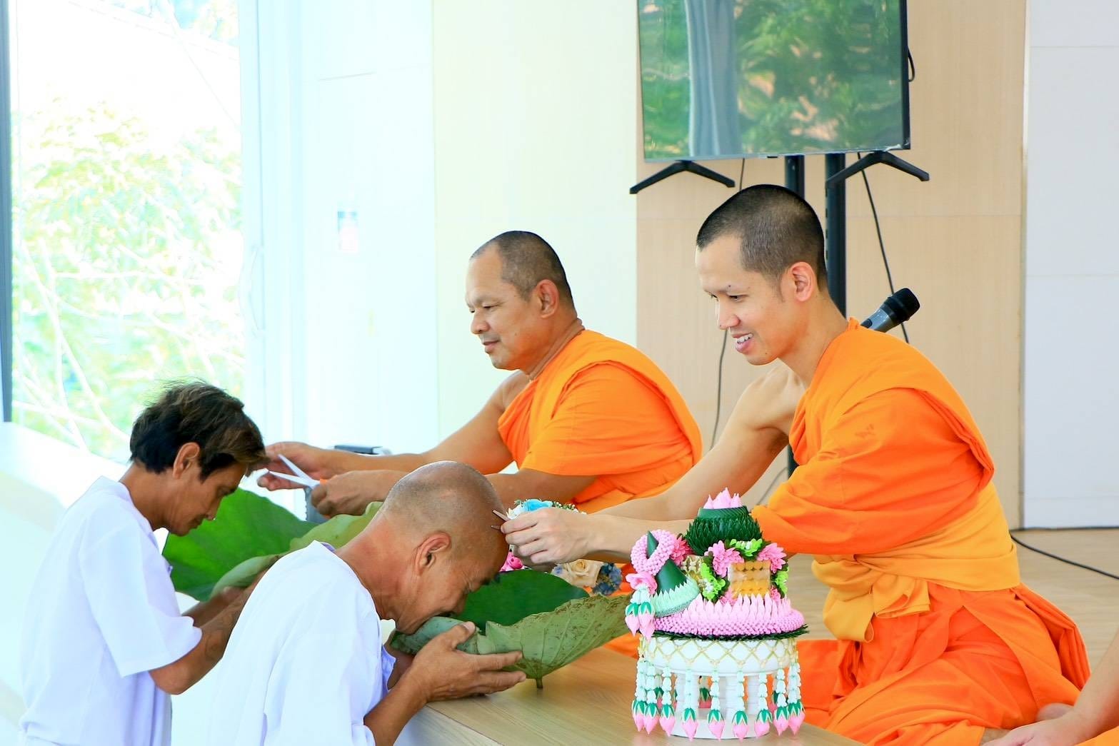 ศูนย์อบรมเยาวชนลาดหลุมแก้ว จัดโครงการอุปสมบทธรรมทายาทเดือนมีนาคม