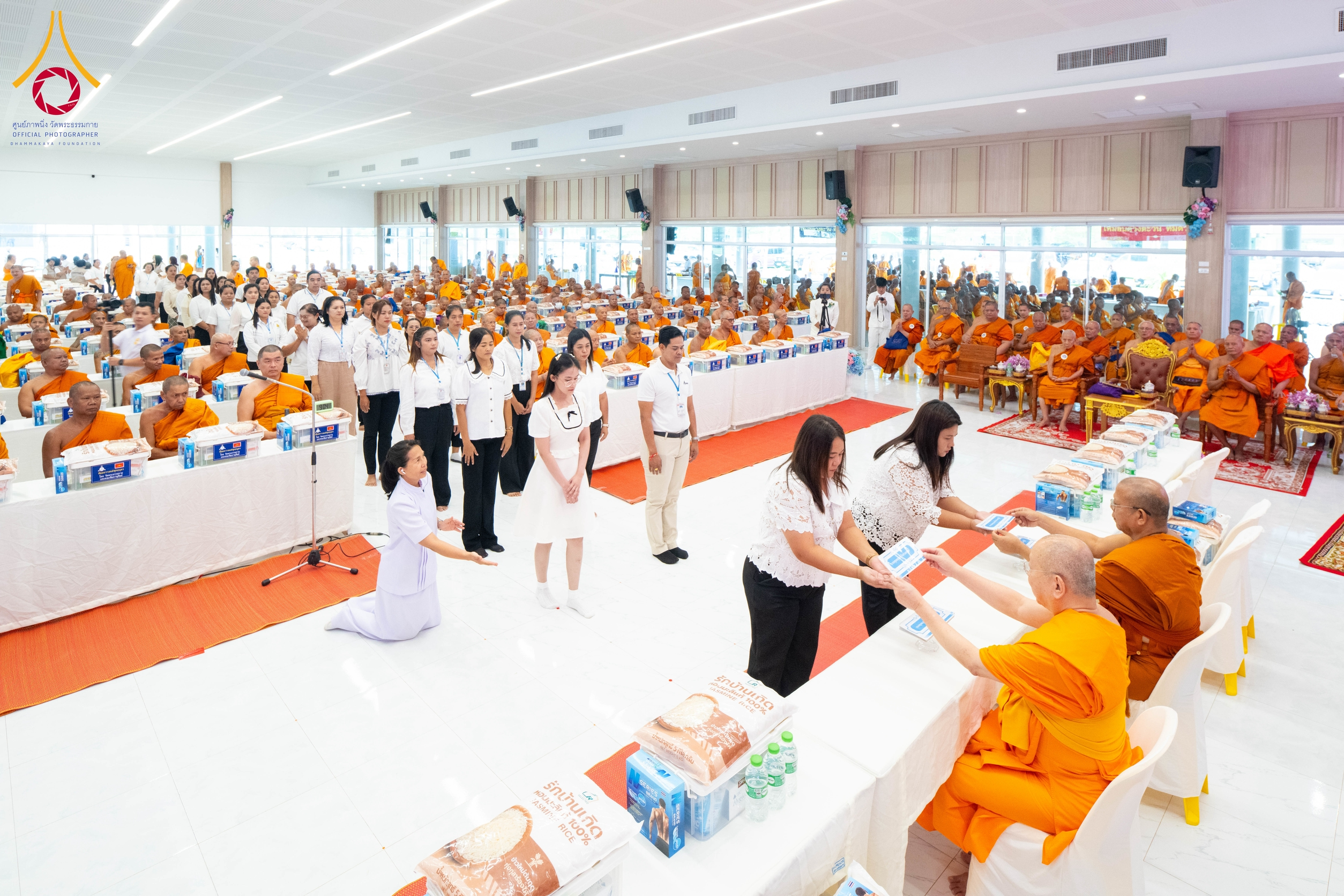 The 175th necessity offering ceremony to 323 temples in the four southern provinces of Thailand