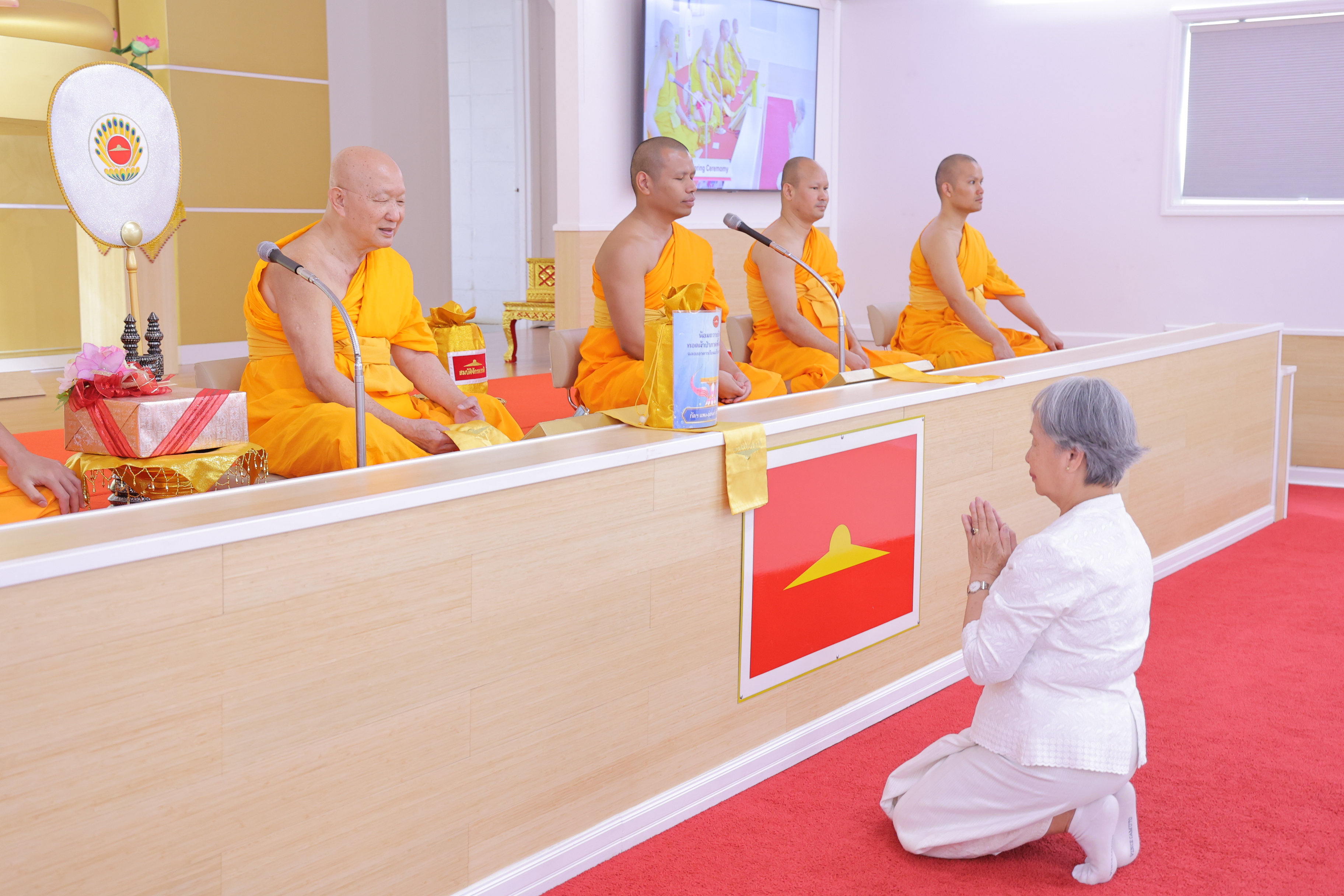 วัดพระธรรมกายจอร์เจีย จัดงานบุญวันอาทิตย์