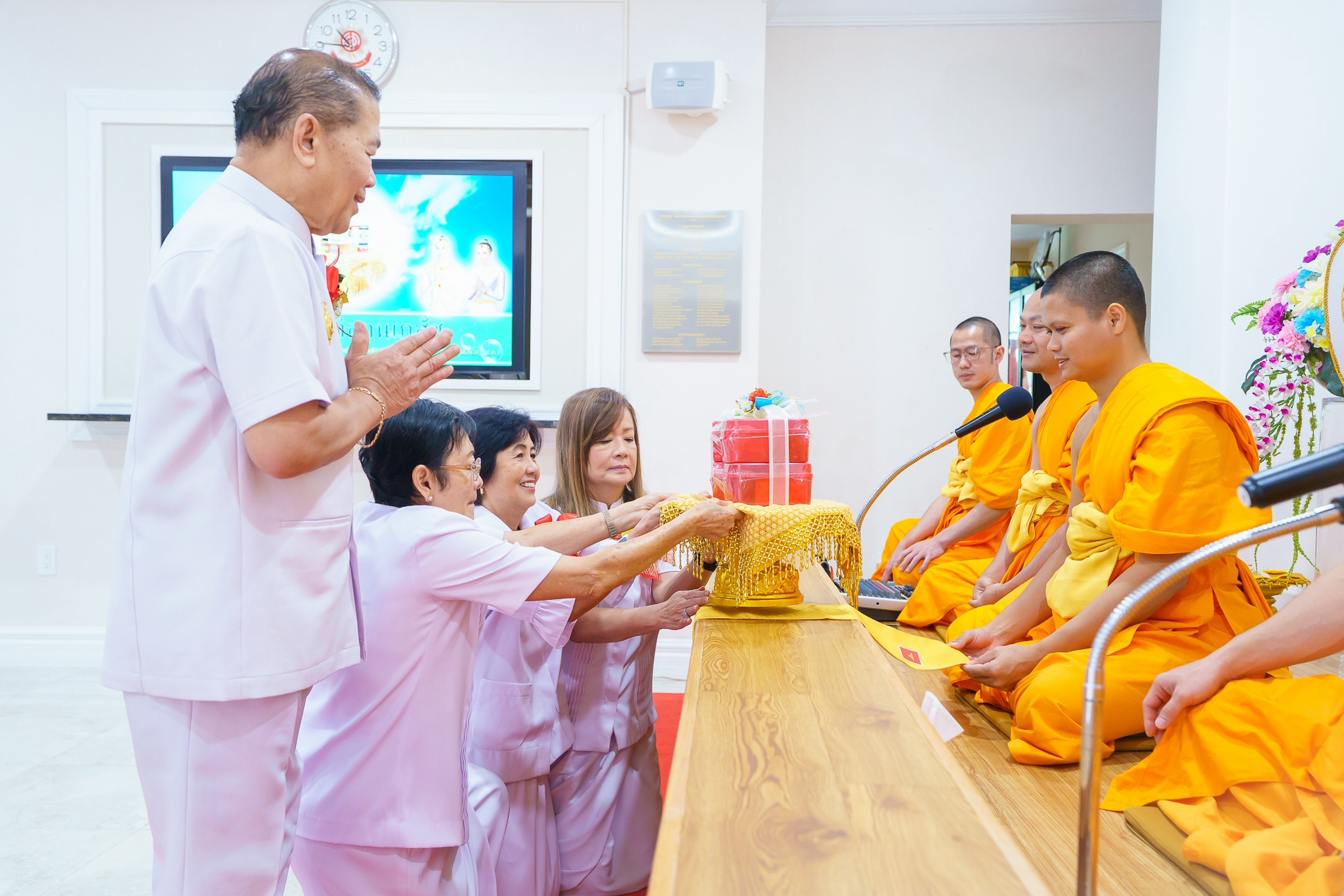 วัดพระธรรมกายปาล์มบีช จัดงานบุญวันอาทิตย์