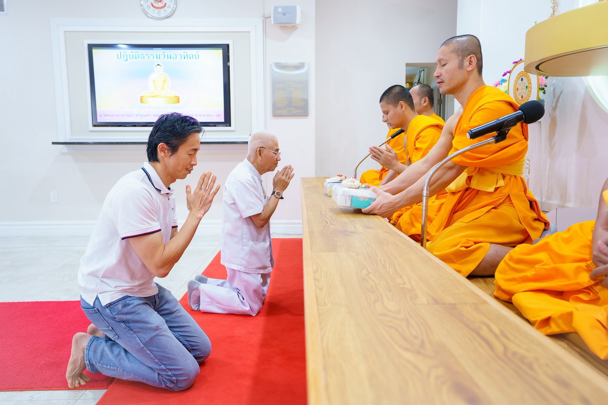 วัดพระธรรมกายปาล์มบีช จัดงานบุญวันอาทิตย์