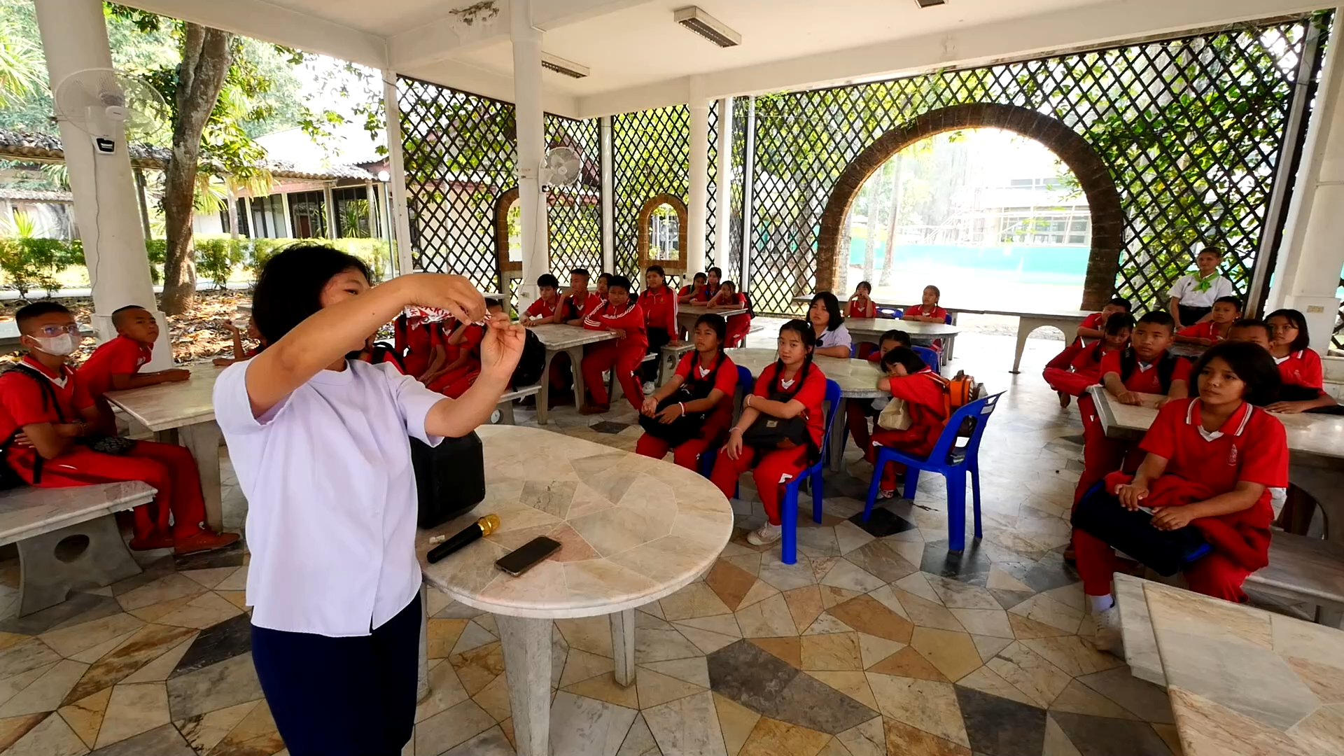 โรงเรียนบ้านห้วยเกี๋ยง จัดกิจกรรม ค่ายพัฒนาคุณธรรม จริยธรรม สู่ความดีสากล