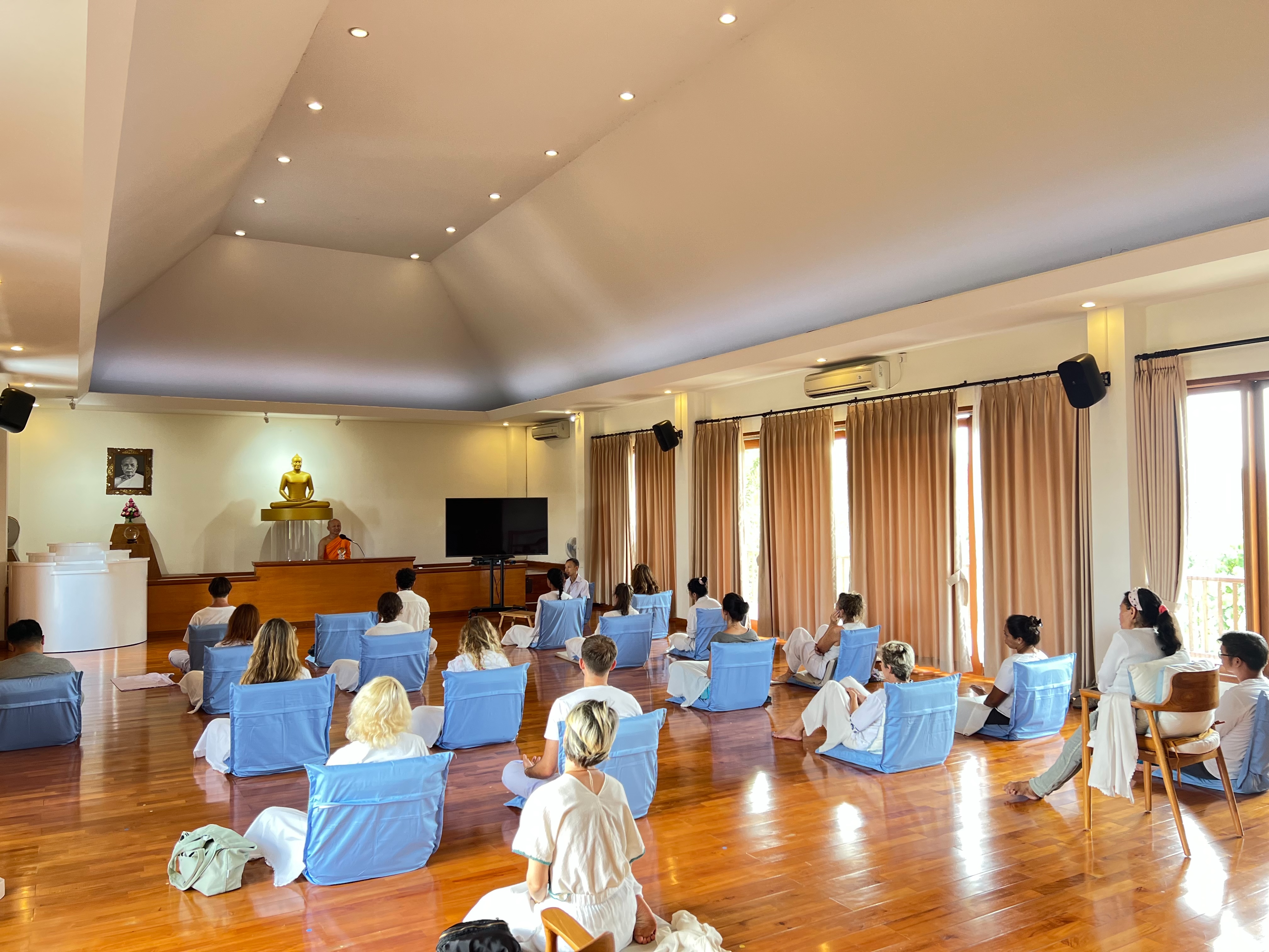 วัดพุทธบาหลี จัดกิจกรรม 1 Day Retreat