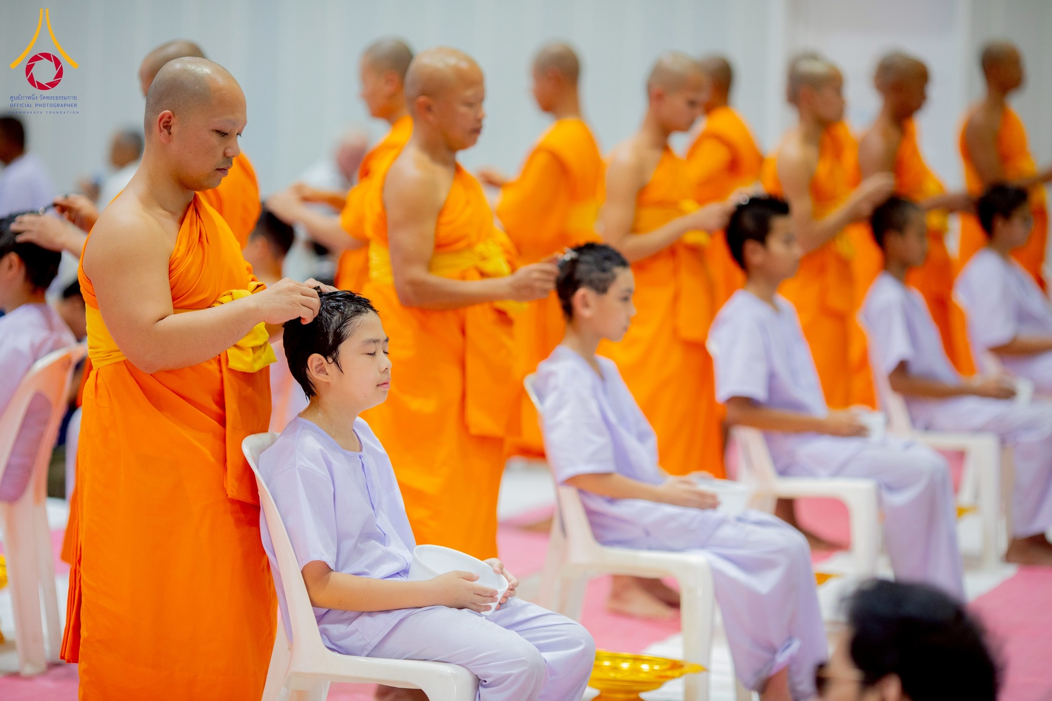 พิธีตัดปอยผม และปลงผมในโครงการยุวธรรมทายาทรุ่นที่ 33 และมัชฌิมธรรมทายาท รุ่นที่ 29