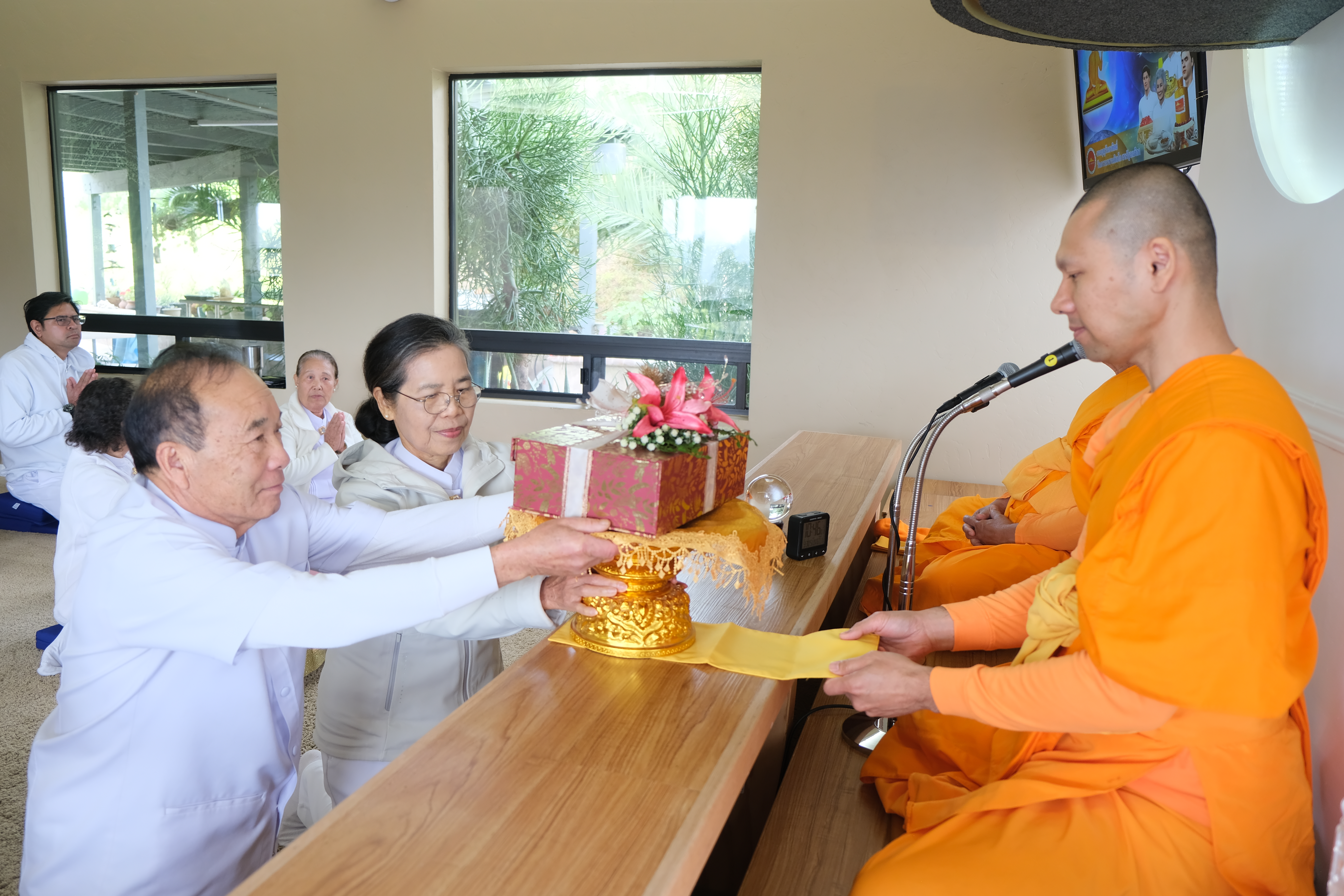 วัดภาวนาซานดิเอโก จัดพิธีถวายคิลานเภสัช