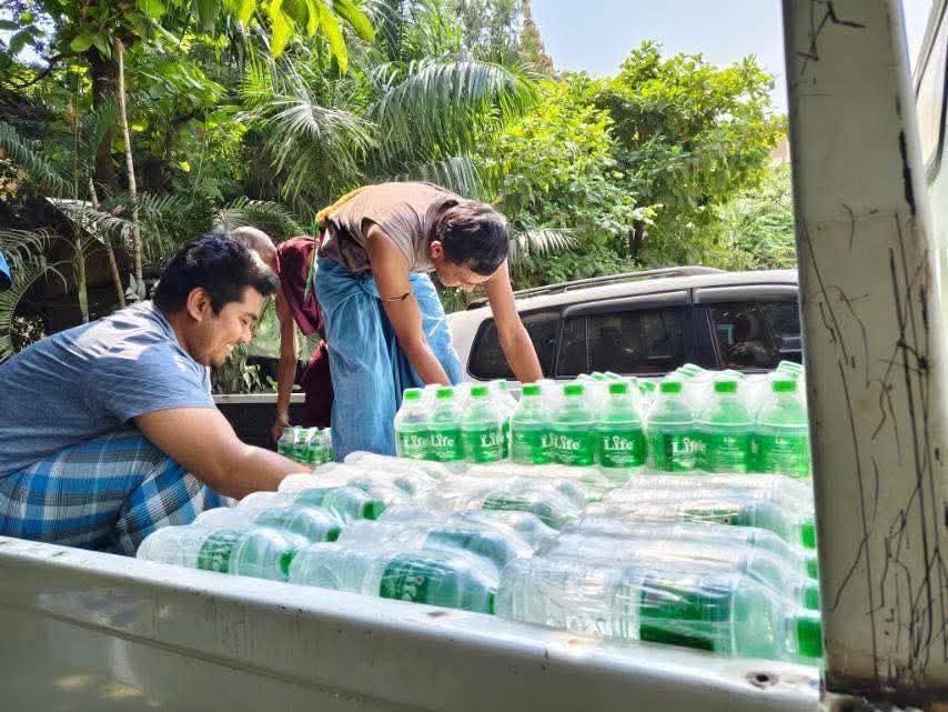 วัดพระธรรมกายช่วยเหลือแผ่นดินไหวพม่า