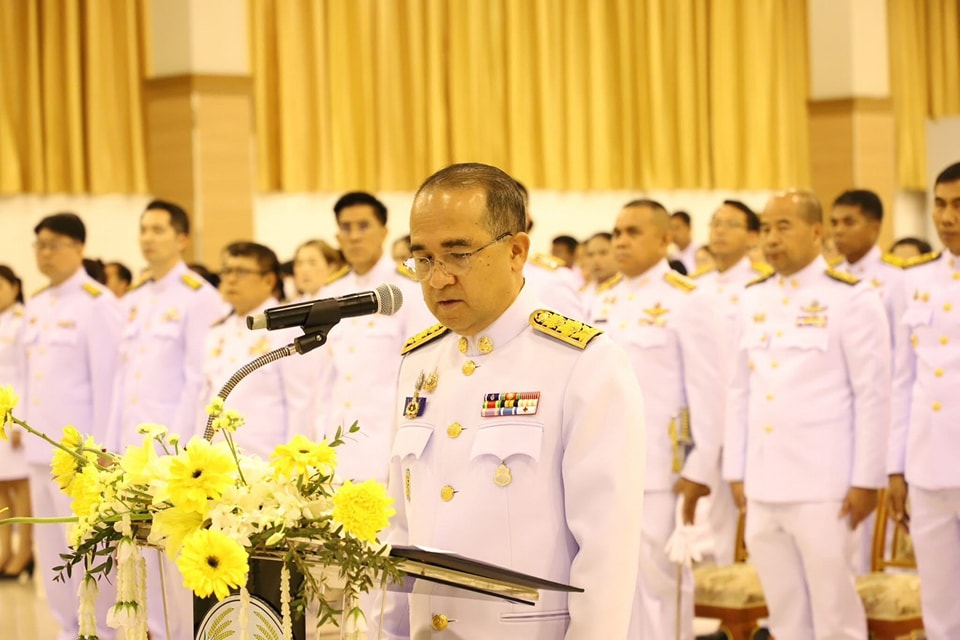 คณะศิษยานุศิษย์วัดพระธรรมกายร่วมพิธีถวายราชสดุดี เนื่องในวันจักรี เชิดชูพระมหากรุณาธิคุณแห่งราชวงศ์จักรี ณ จังหวัดปทุมธานี