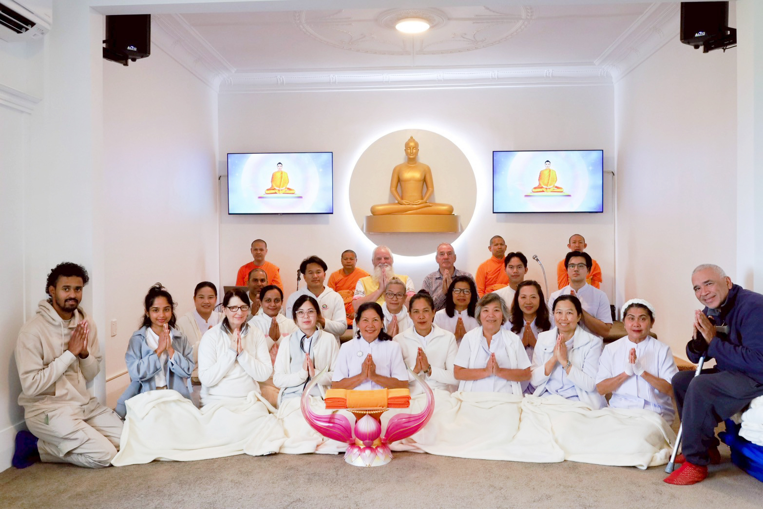 วัดพระธรรมกายดันนีดิน จัดงานบุญบูชาข้าวพระ