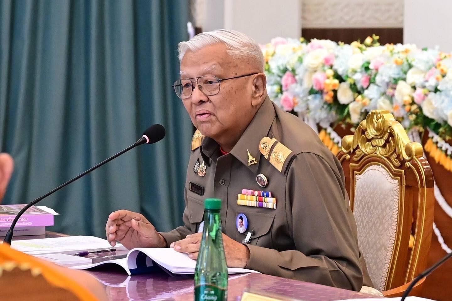 พระพรหมบัณฑิต–องคมนตรี ร่วมประชุมขับเคลื่อนโครงการ “สืบสานงานพ่อ ต่อยอดทุนเล่าเรียนหลวงสำหรับพระสงฆ์ไทย” เตรียมจัดกิจกรรมใหญ่ 2–4 ก.ค. ณ พุทธมณฑล