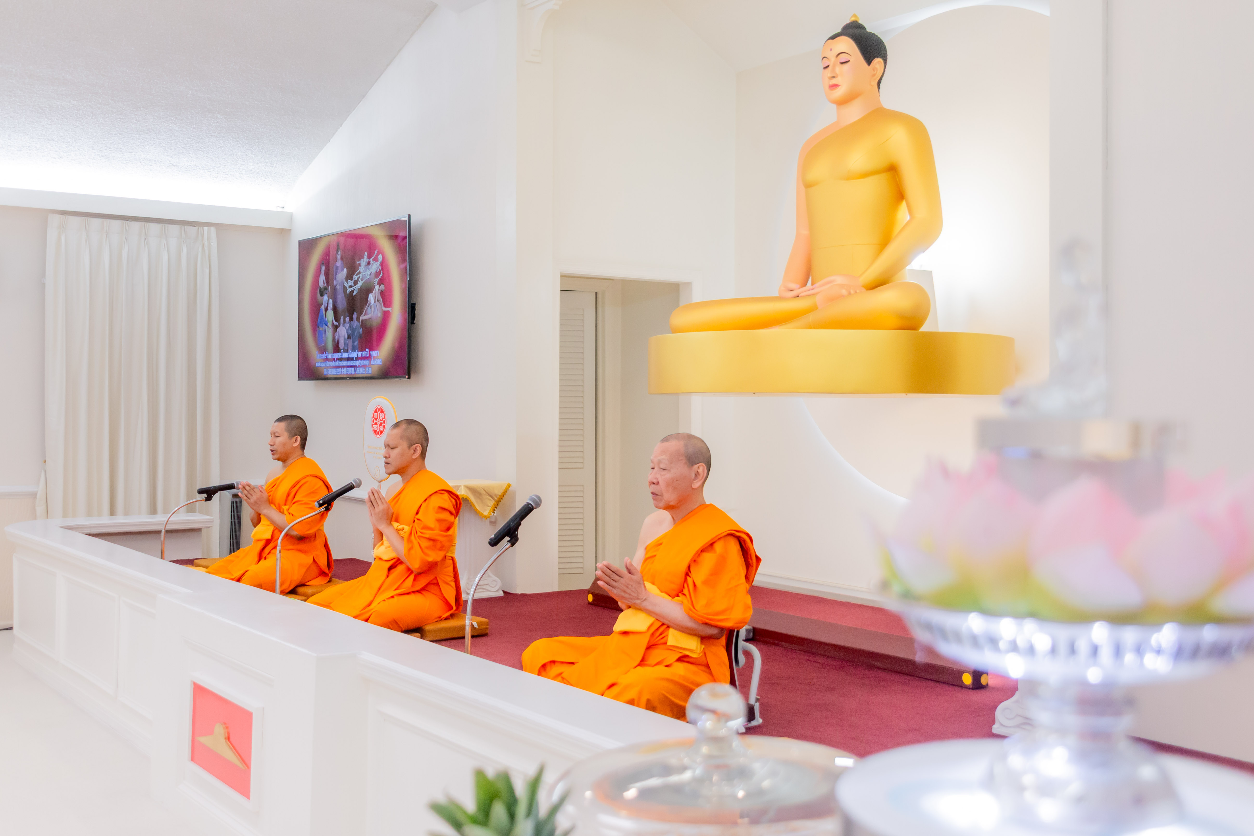 วัดพระธรรมกายนิวเจอร์ซี จัดงานบุญบูชาข้าวพระ