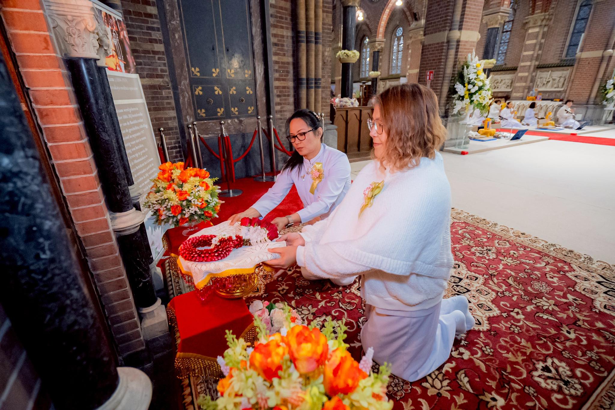 วัดพระธรรมกายเนเธอร์แลนด์ จัดงานบุญบูชาข้าวพระ