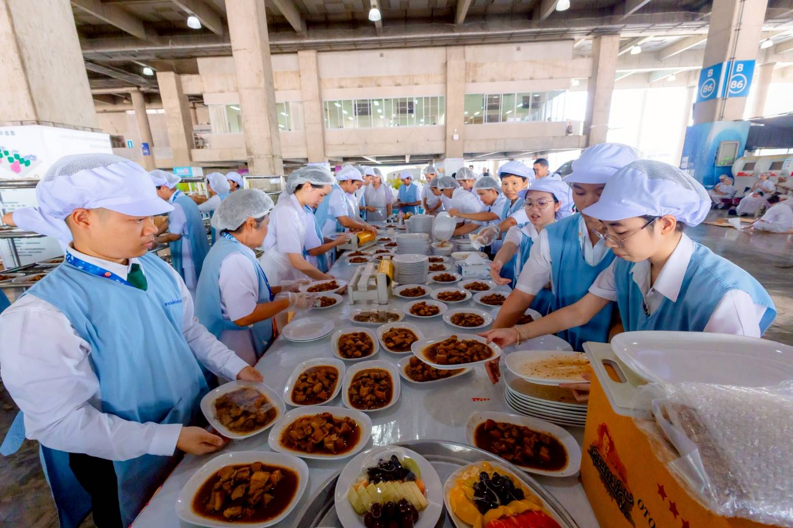 ธรรมทายาทหญิง รุ่นที่  40 ร่วมบุญใหญ่วันคุ้มครองโลก