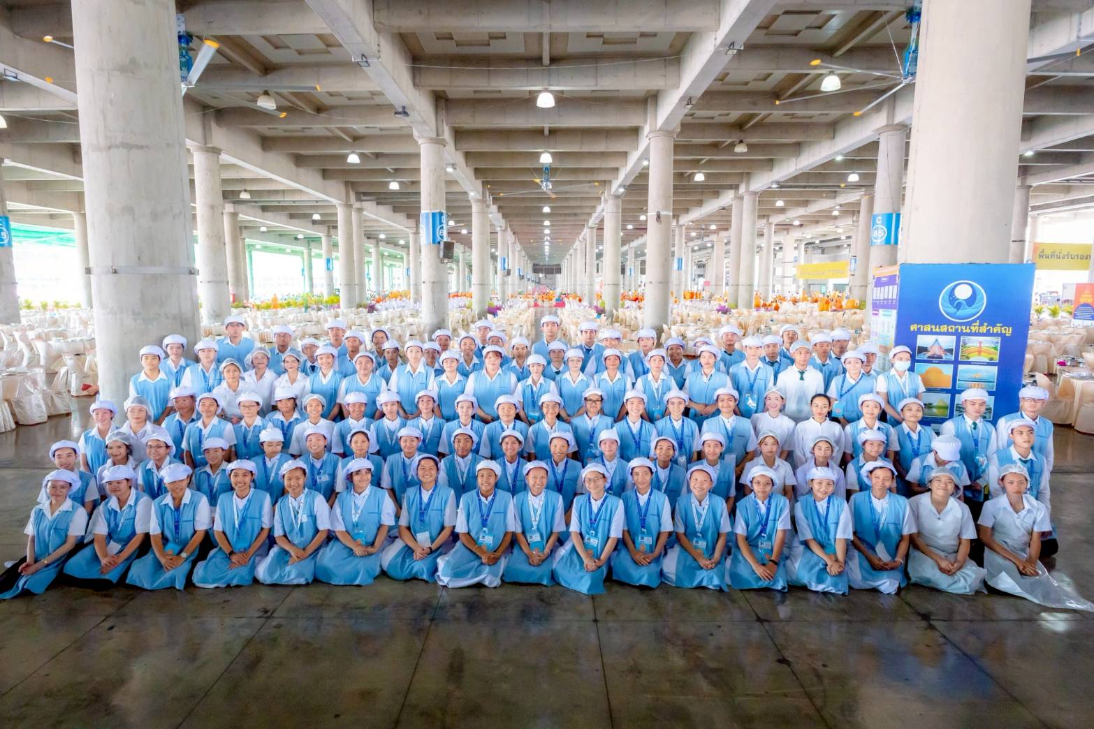 ธรรมทายาทหญิง รุ่นที่  40 ร่วมบุญใหญ่วันคุ้มครองโลก