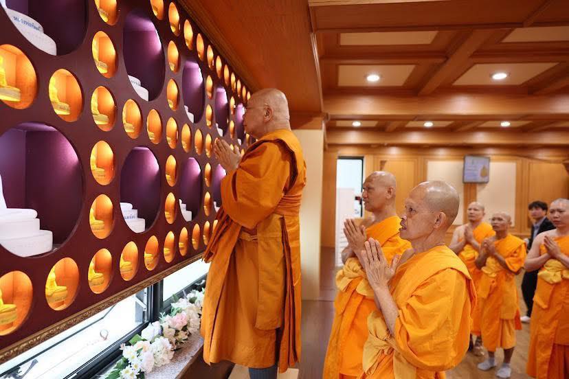 เจ้าคณะใหญ่หนเหนือ เดินทางไปให้กำลังใจคณะสงฆ์วัดภาวนาโซล